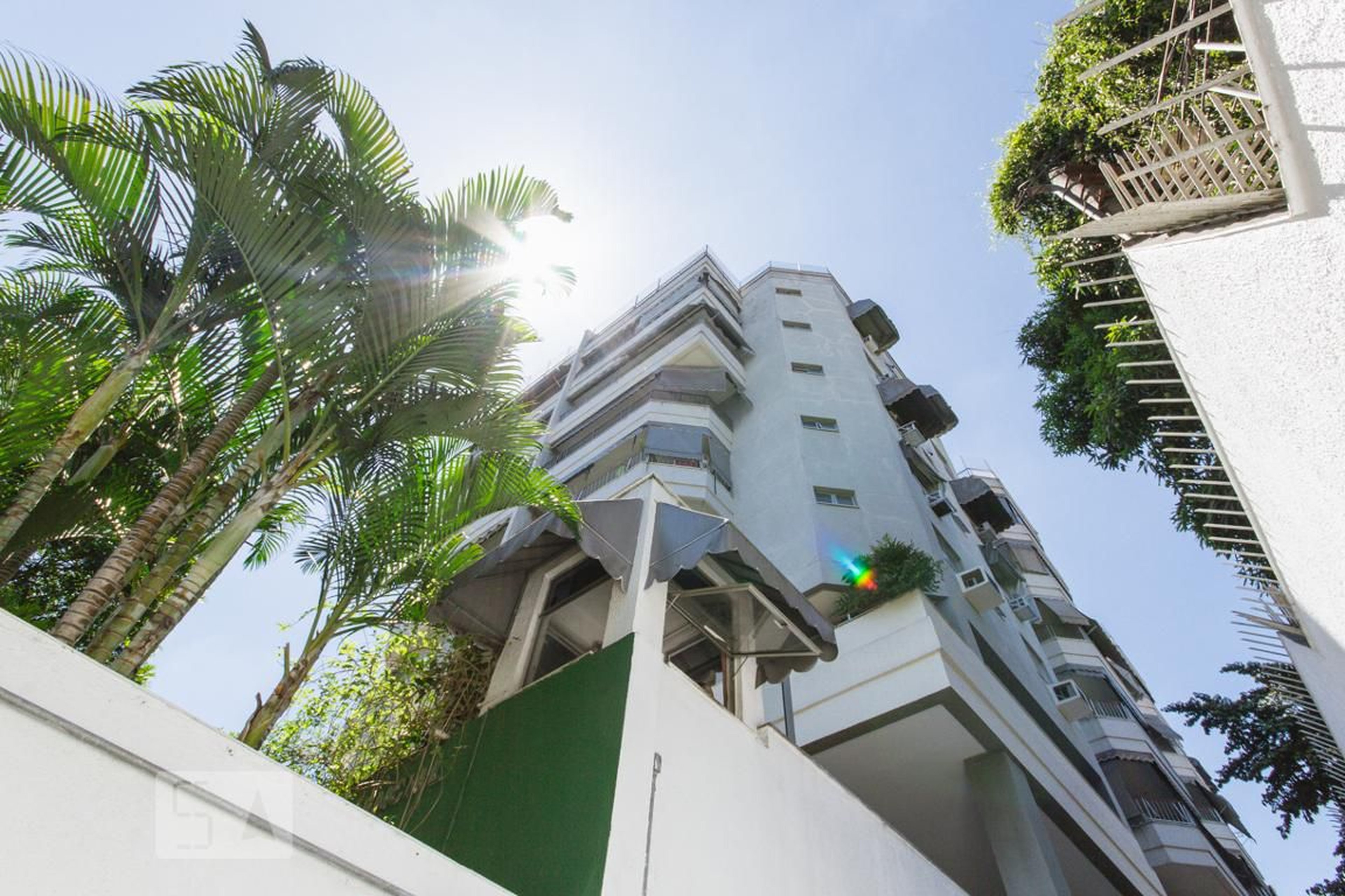 Condomínio Edifício Rhodes, Freguesia - Rio de Janeiro - Alugue ou ...