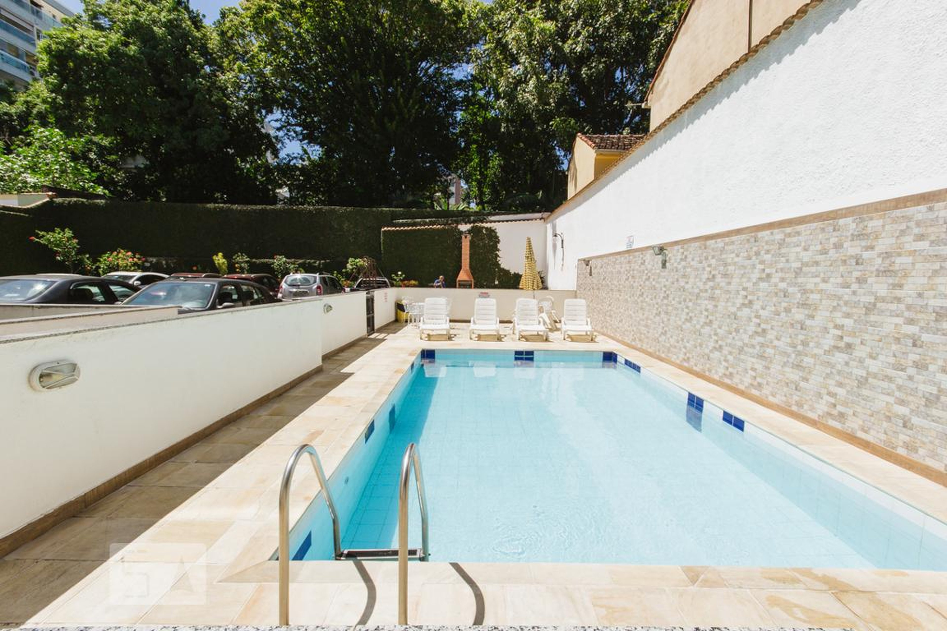 Piscina - Edifício Rhodes