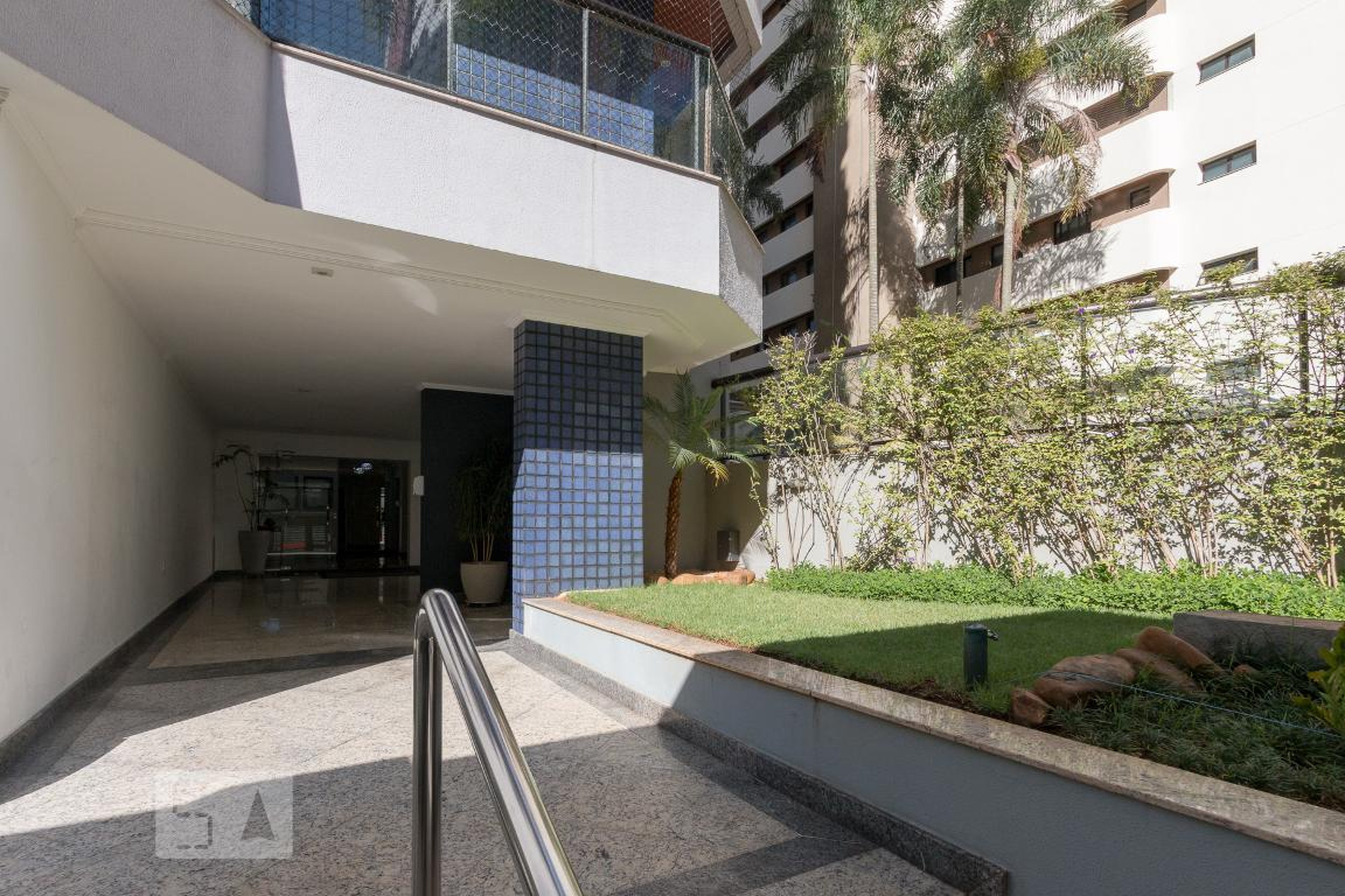 Entrada - Park Avenue