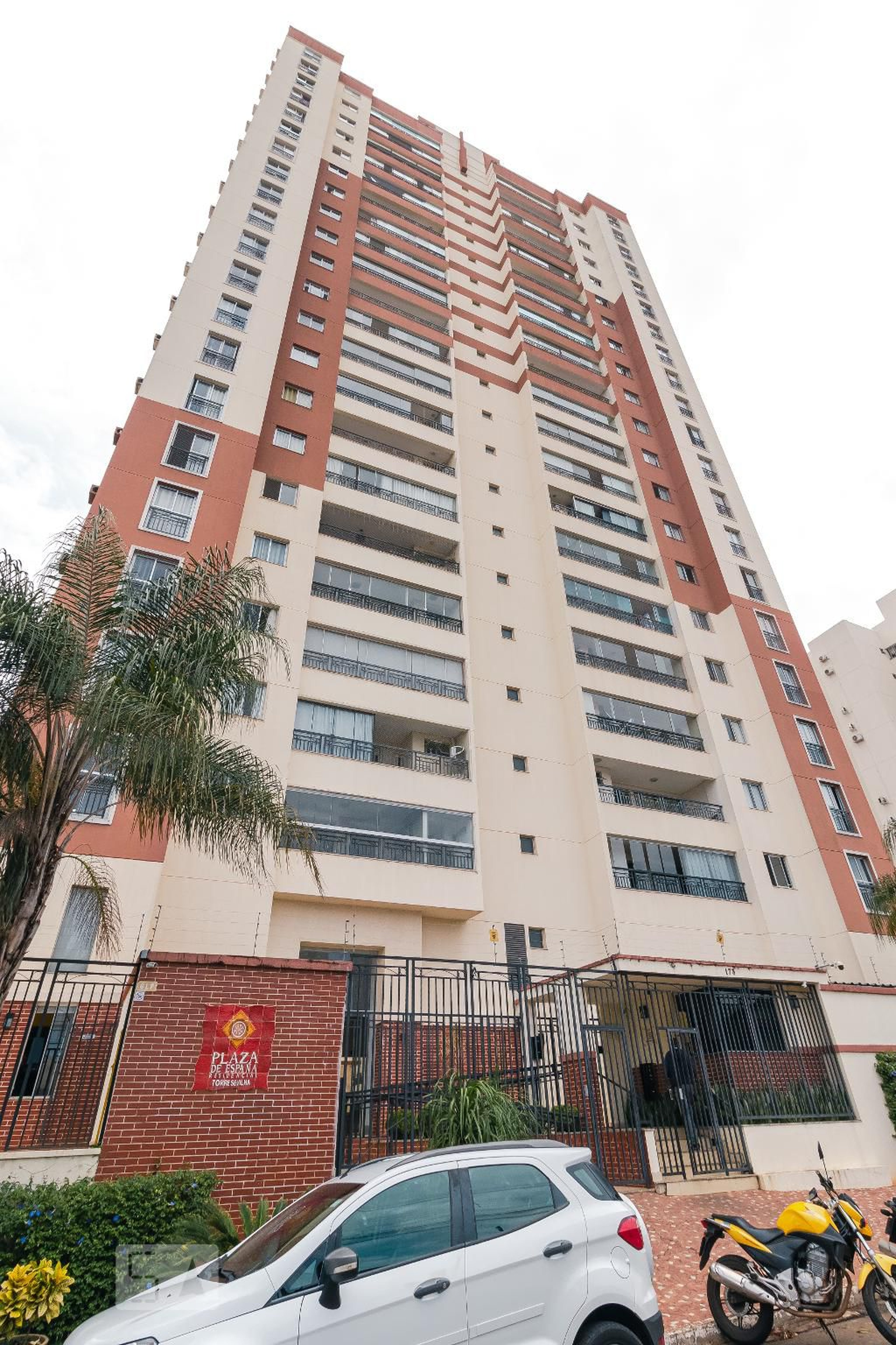 Fachada do Condomínio Condomínio Alto do Amazonas