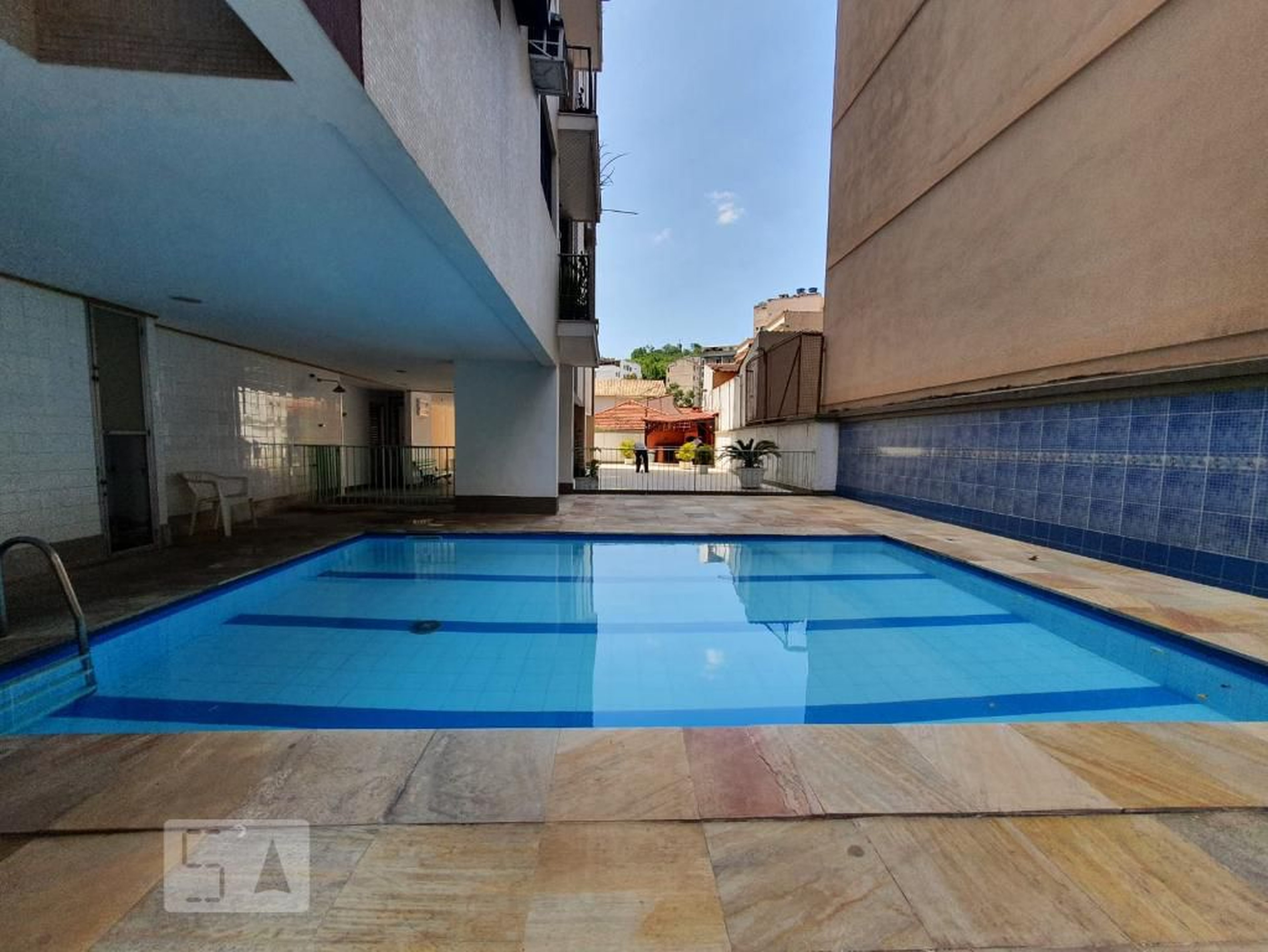 Piscina - Edifício San Micheli