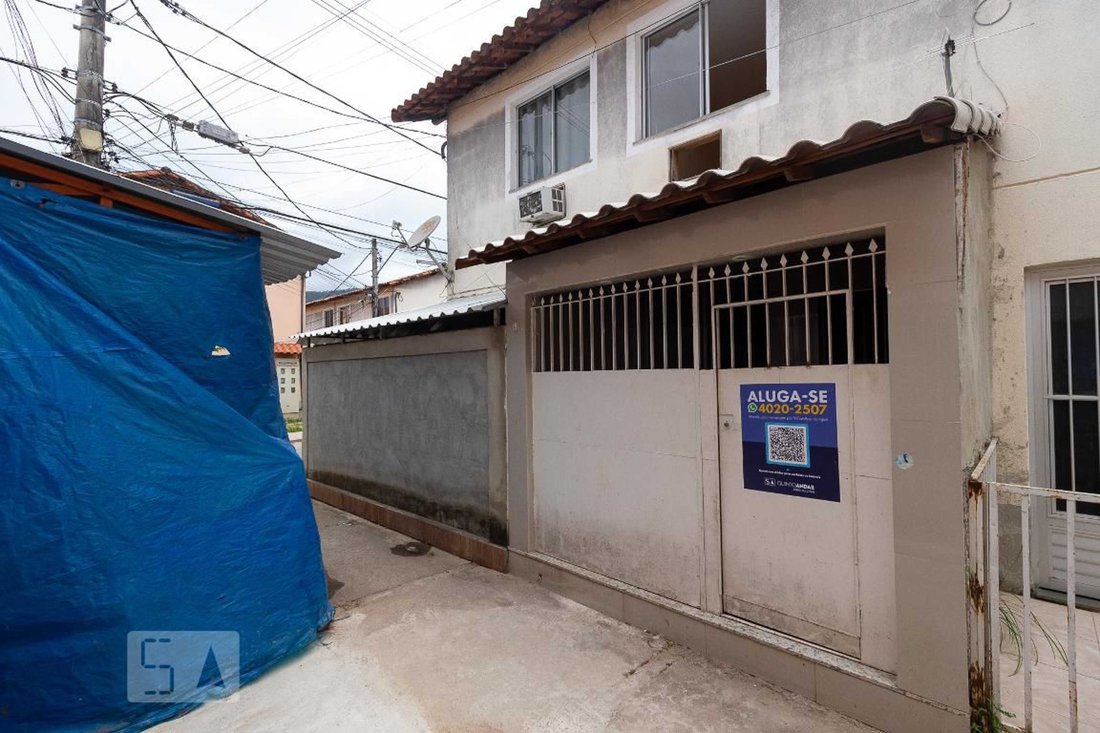 Fachada Condomínio em Estrada dos Caboclos, 1085