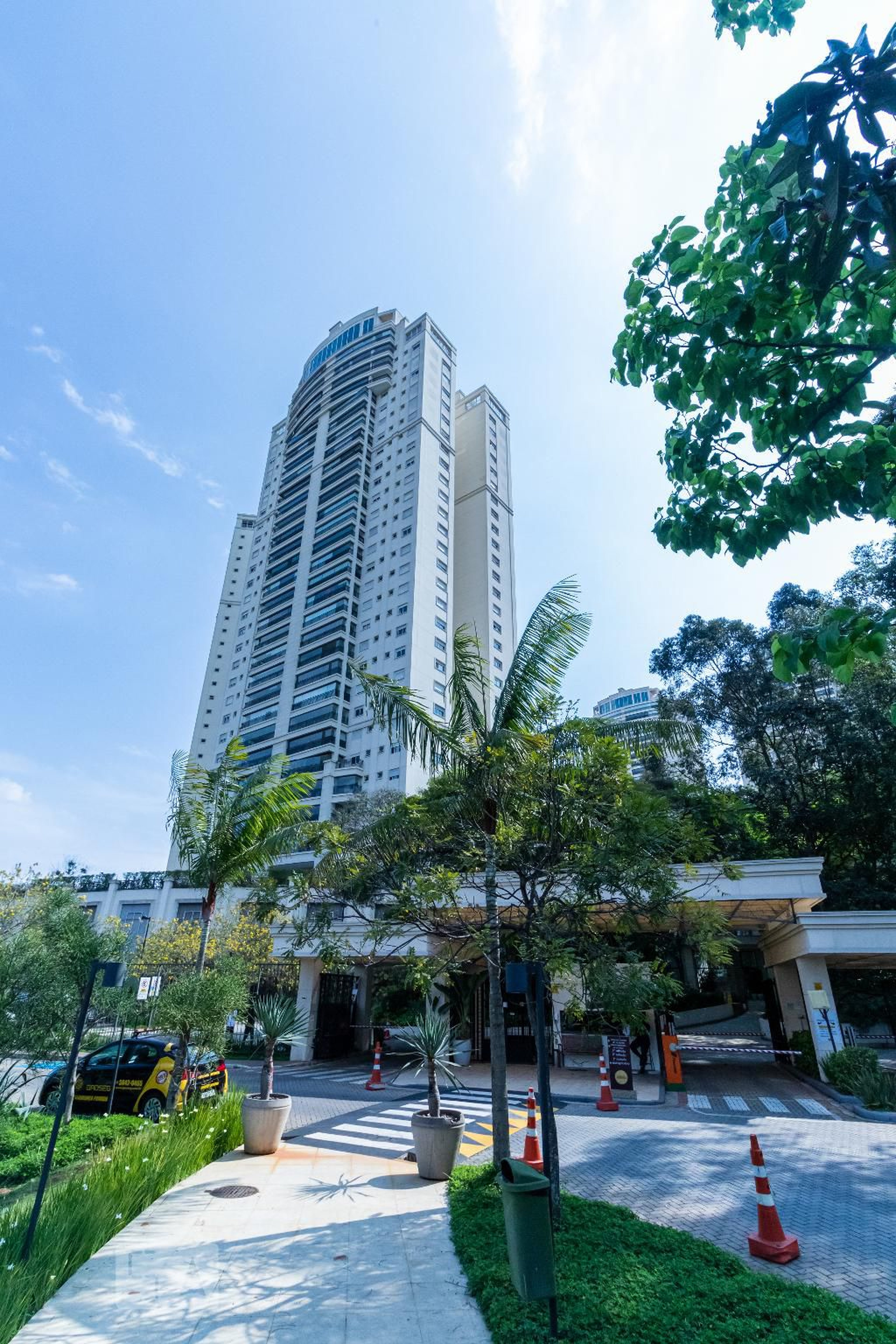 Fachada do Condomínio Condomínio Domínio Marajoara