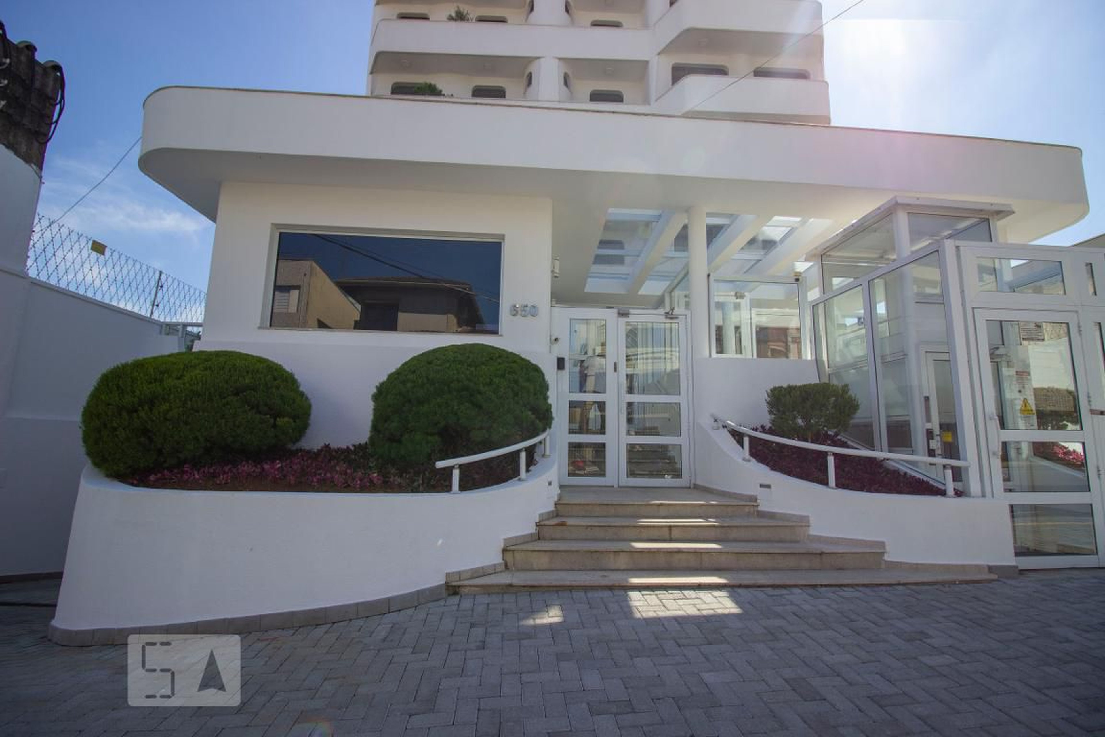 Fachada Edifício Mediterrâneo