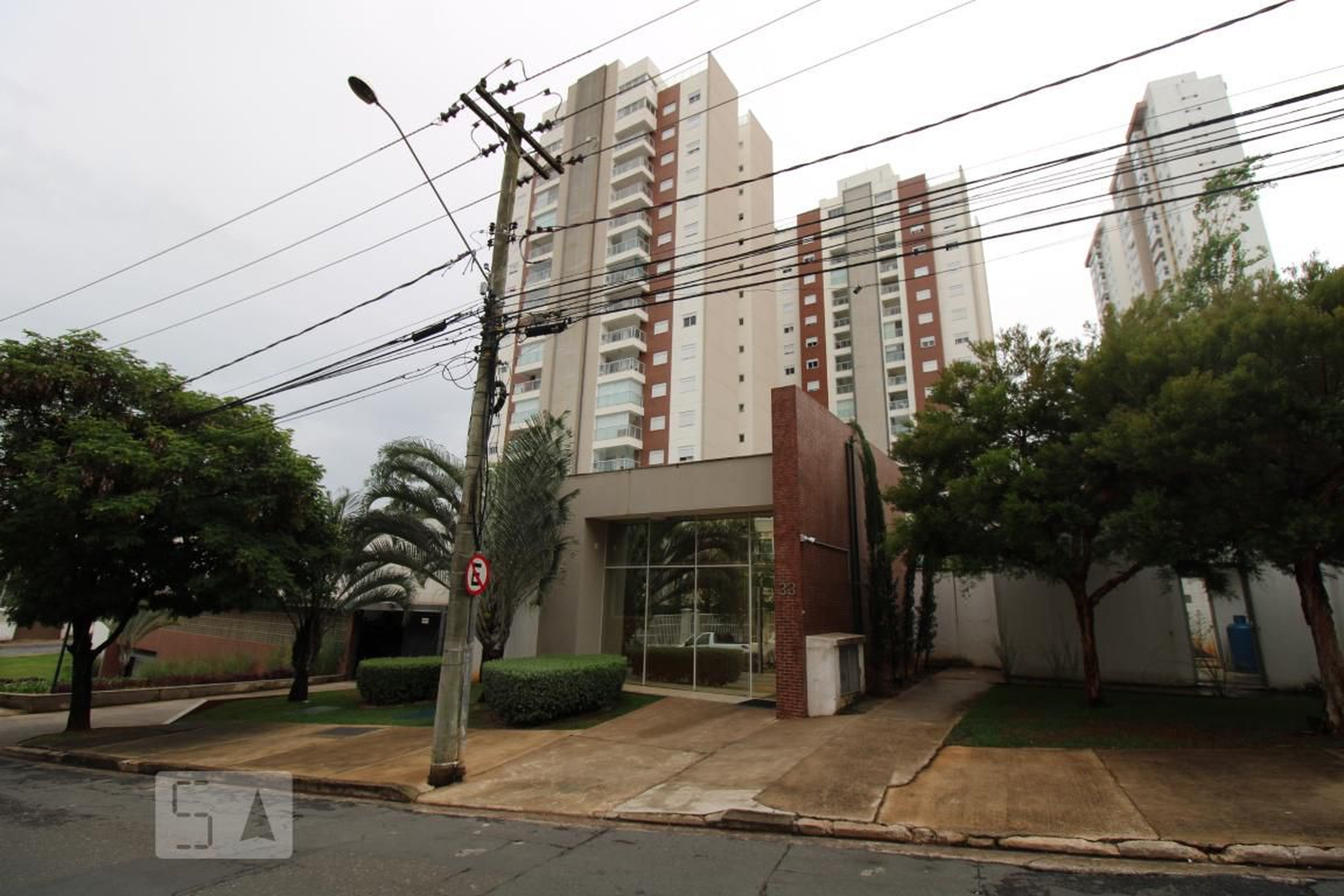 Fachada do Condomínio Condomínio I Home