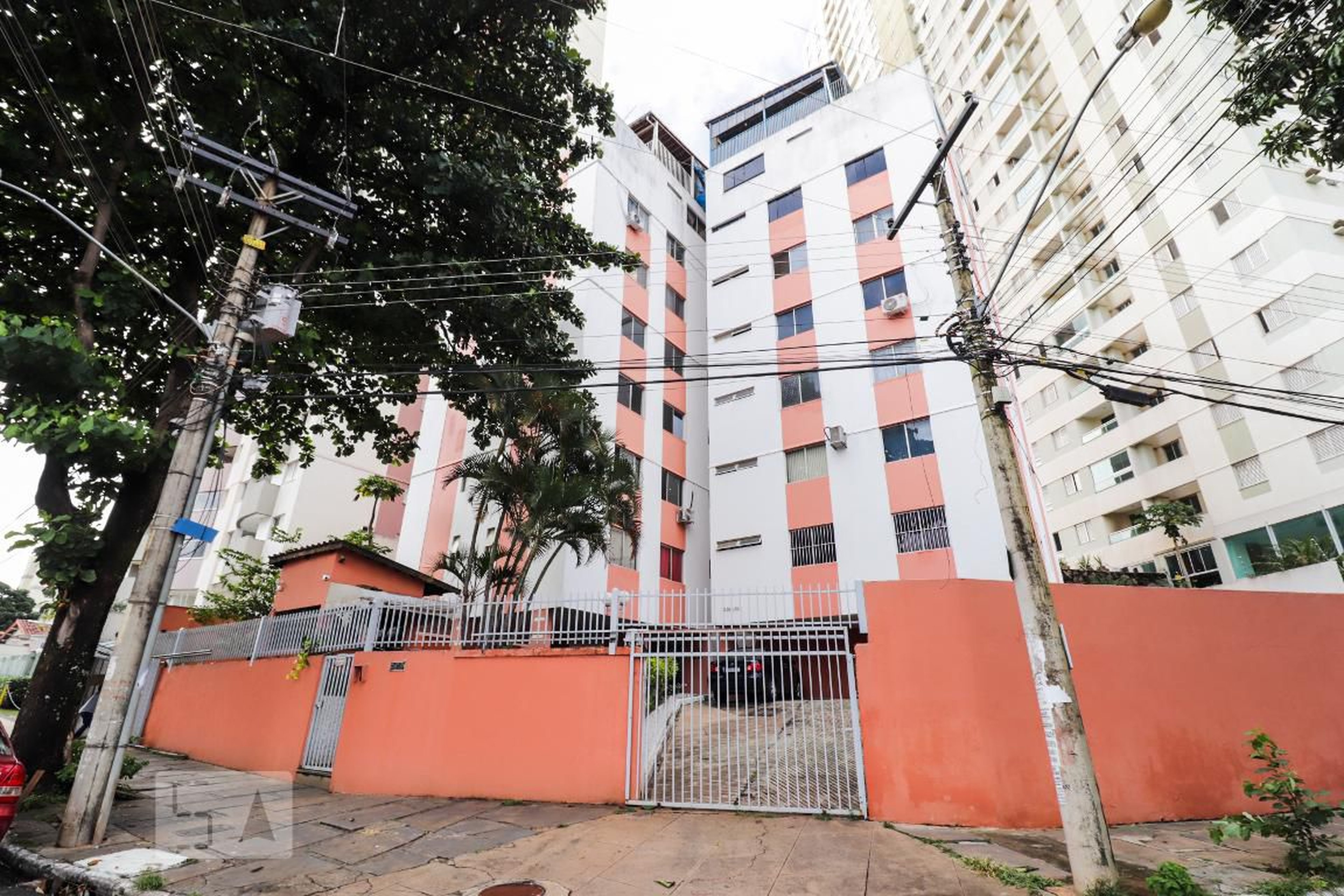 Fachada Edifício Sallinas