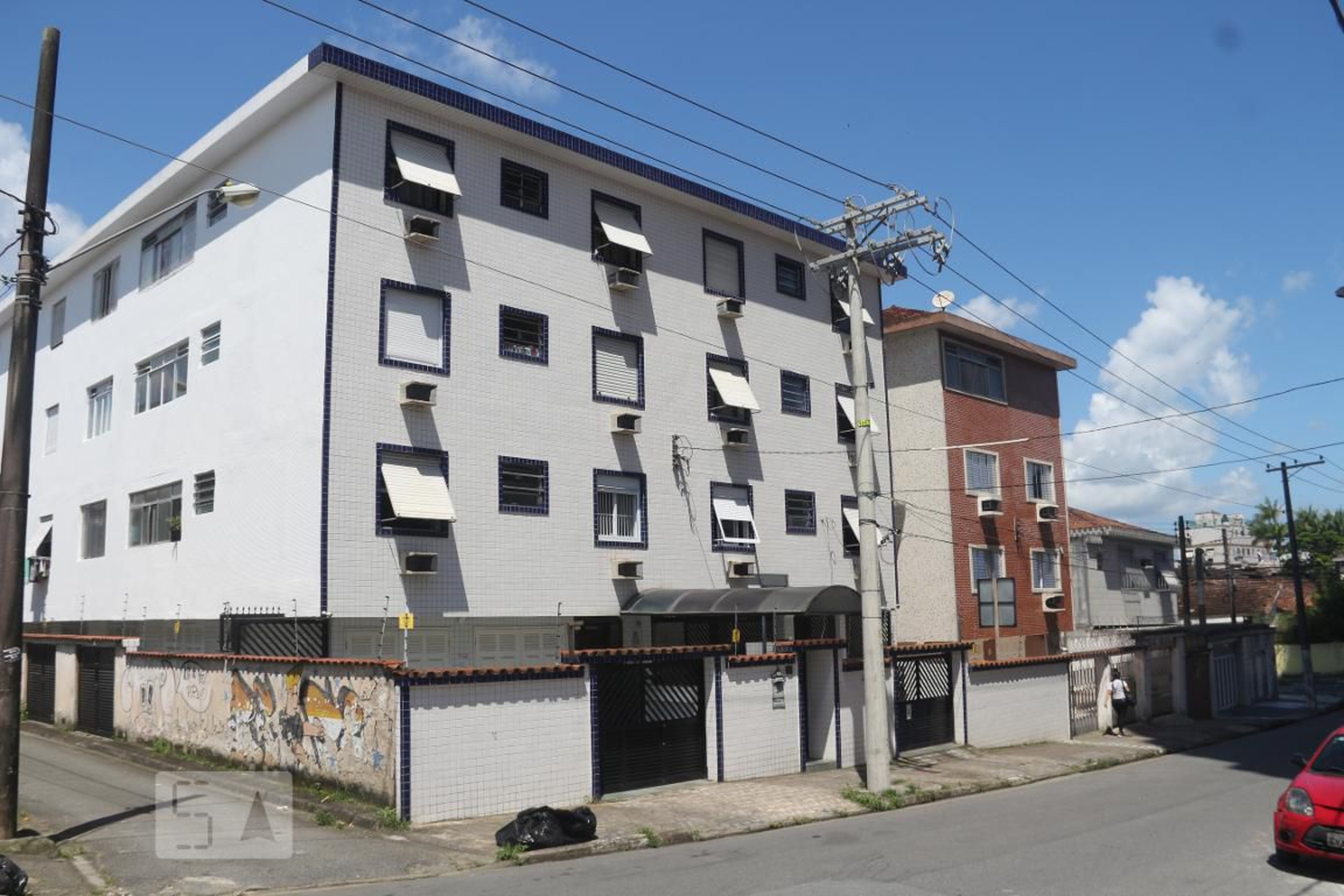 Fachada do Prédio Condomínio Ana Lucia