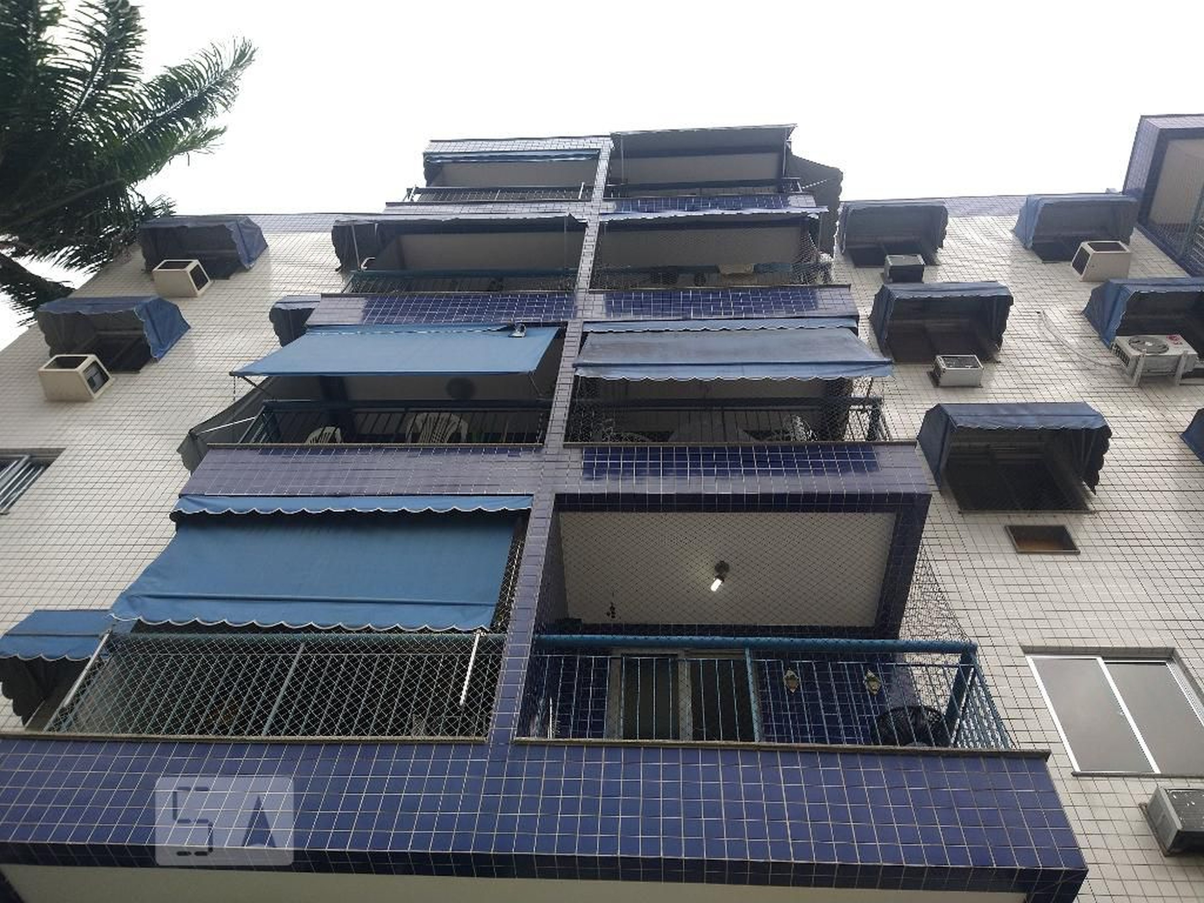 Fachada do Prédio Condomínio em Rua Líbia, 326