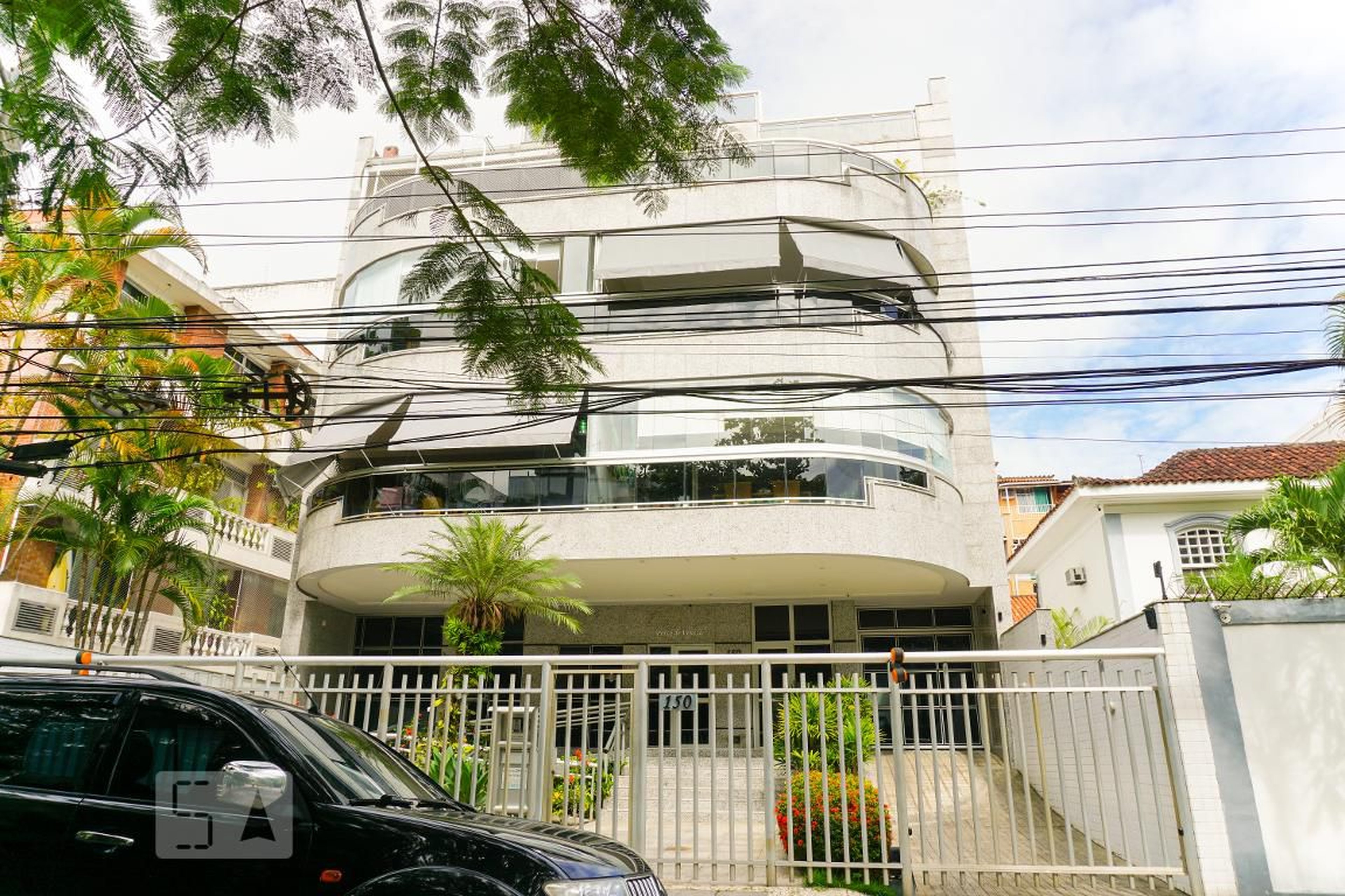 Fachada Condomínio em Rua Brasília, 150