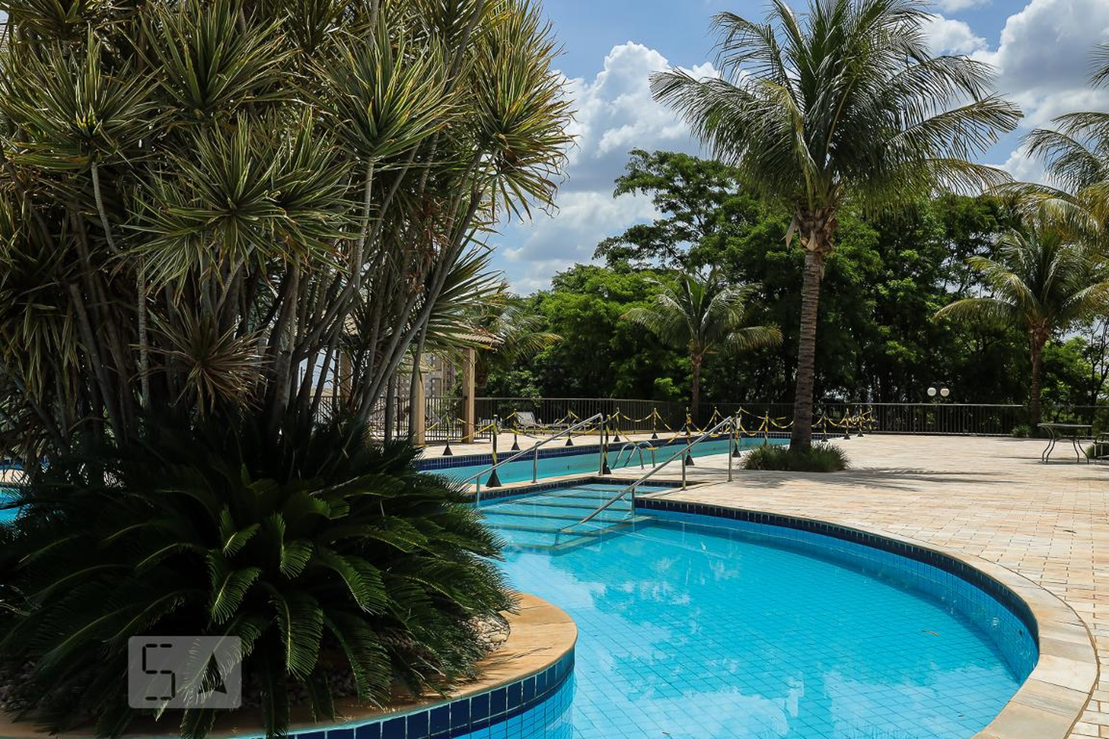 Piscina - Evidence  Resort