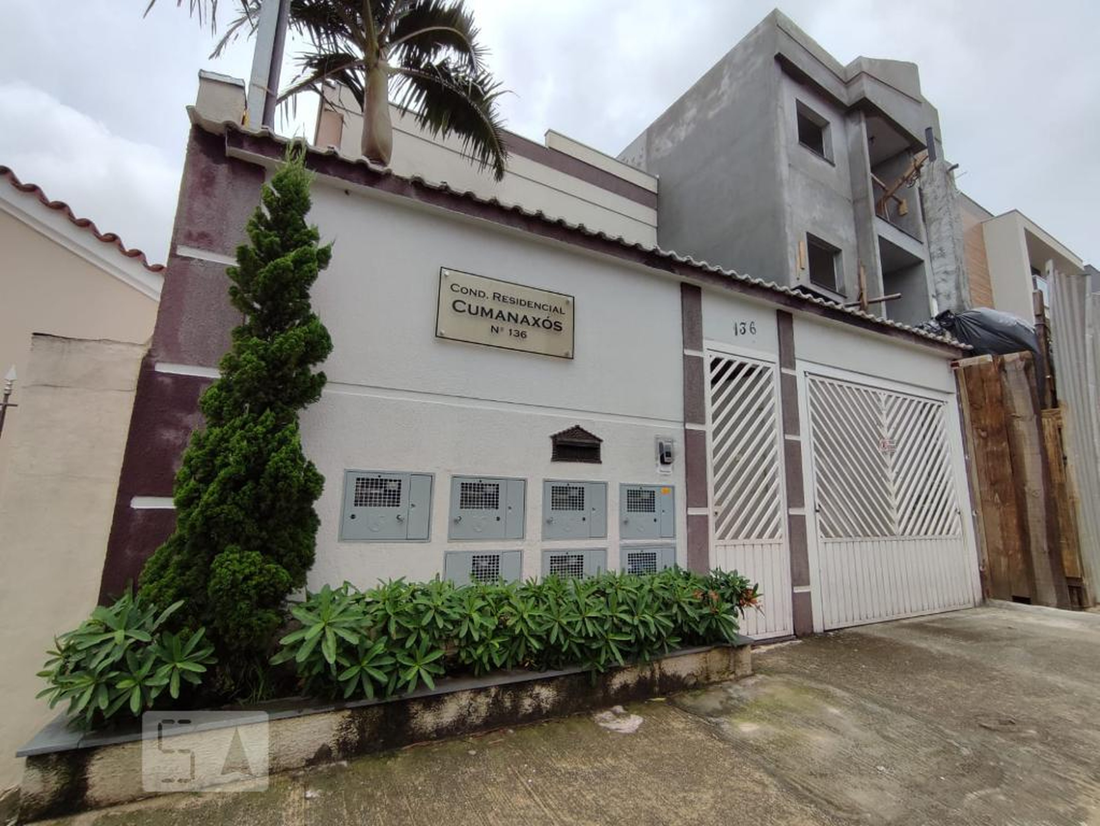 Fachada Residencial Cumanaxos