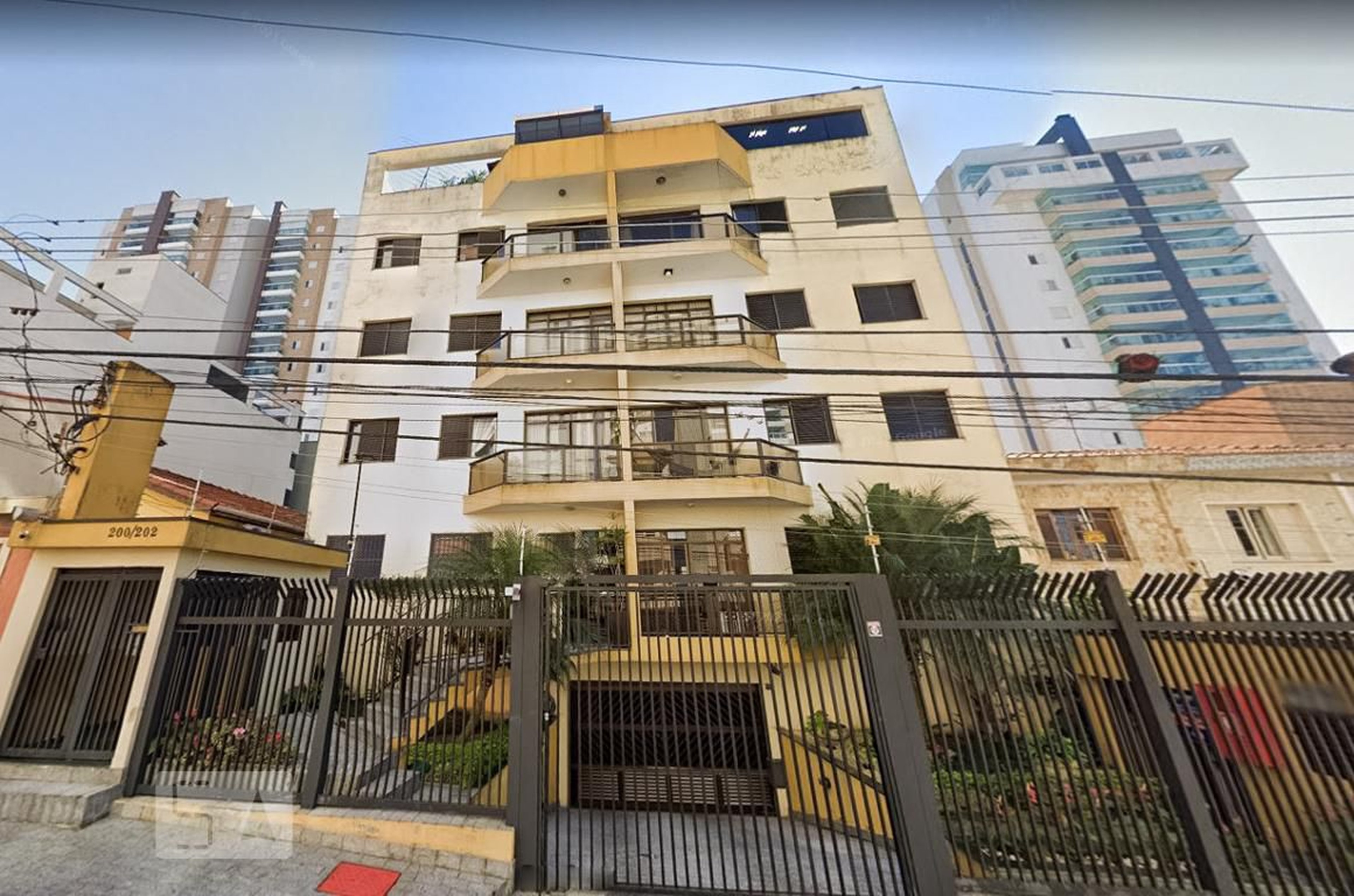 Fachada Condomínio em Rua Augusto Frederico Schimidt, 200