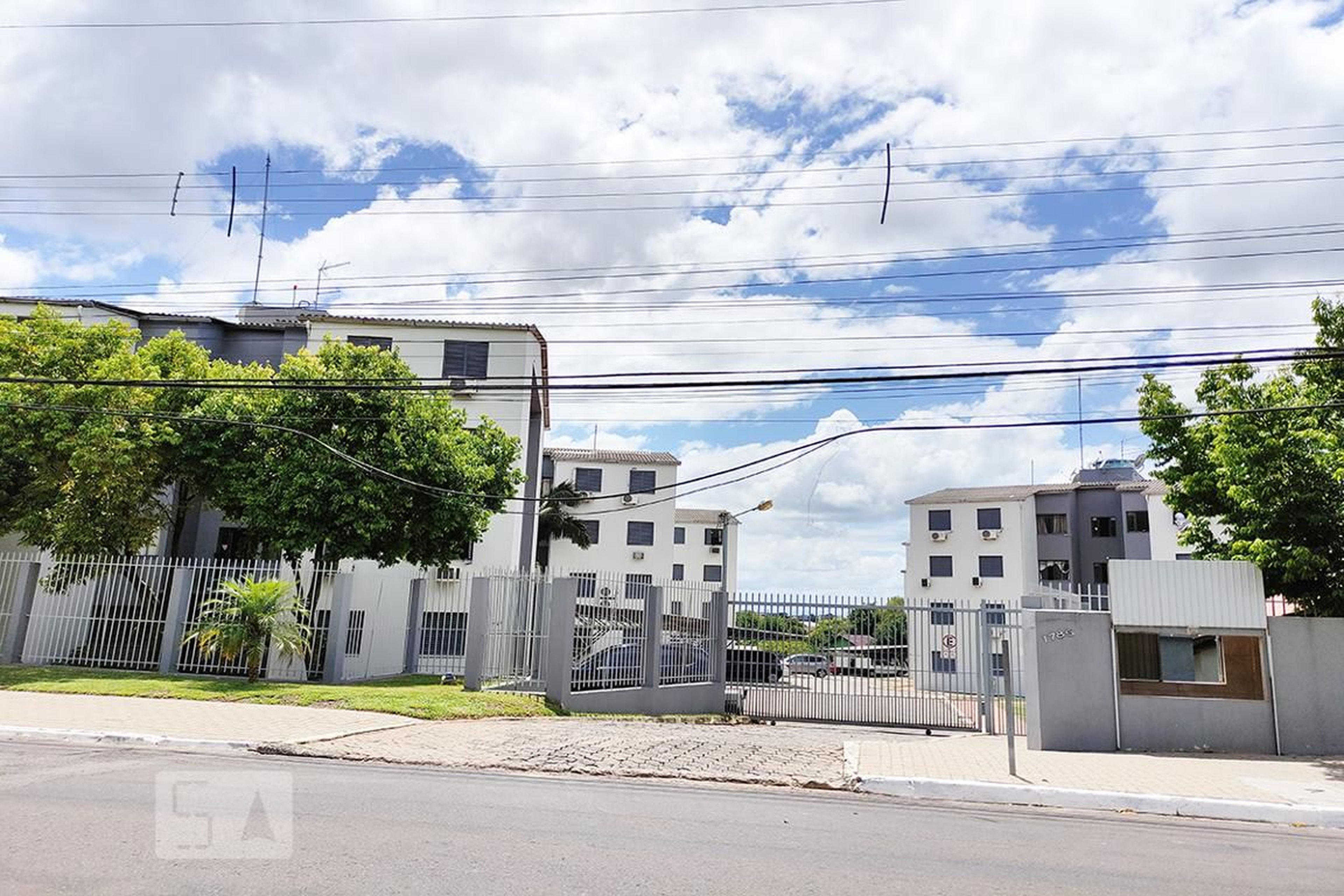 Fachada do Condomínio Condomínio em Rua Coronel Jacob Kroeff Filho, 1833