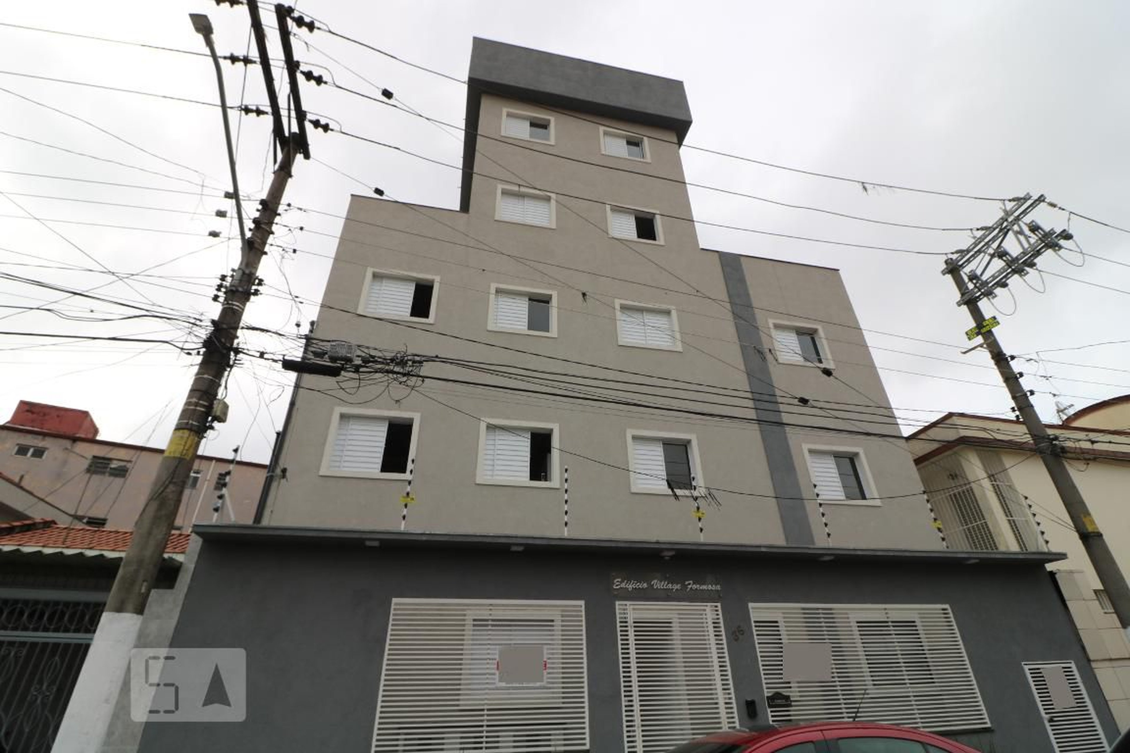 Fachada do Condomínio Condomínio Village Formosa