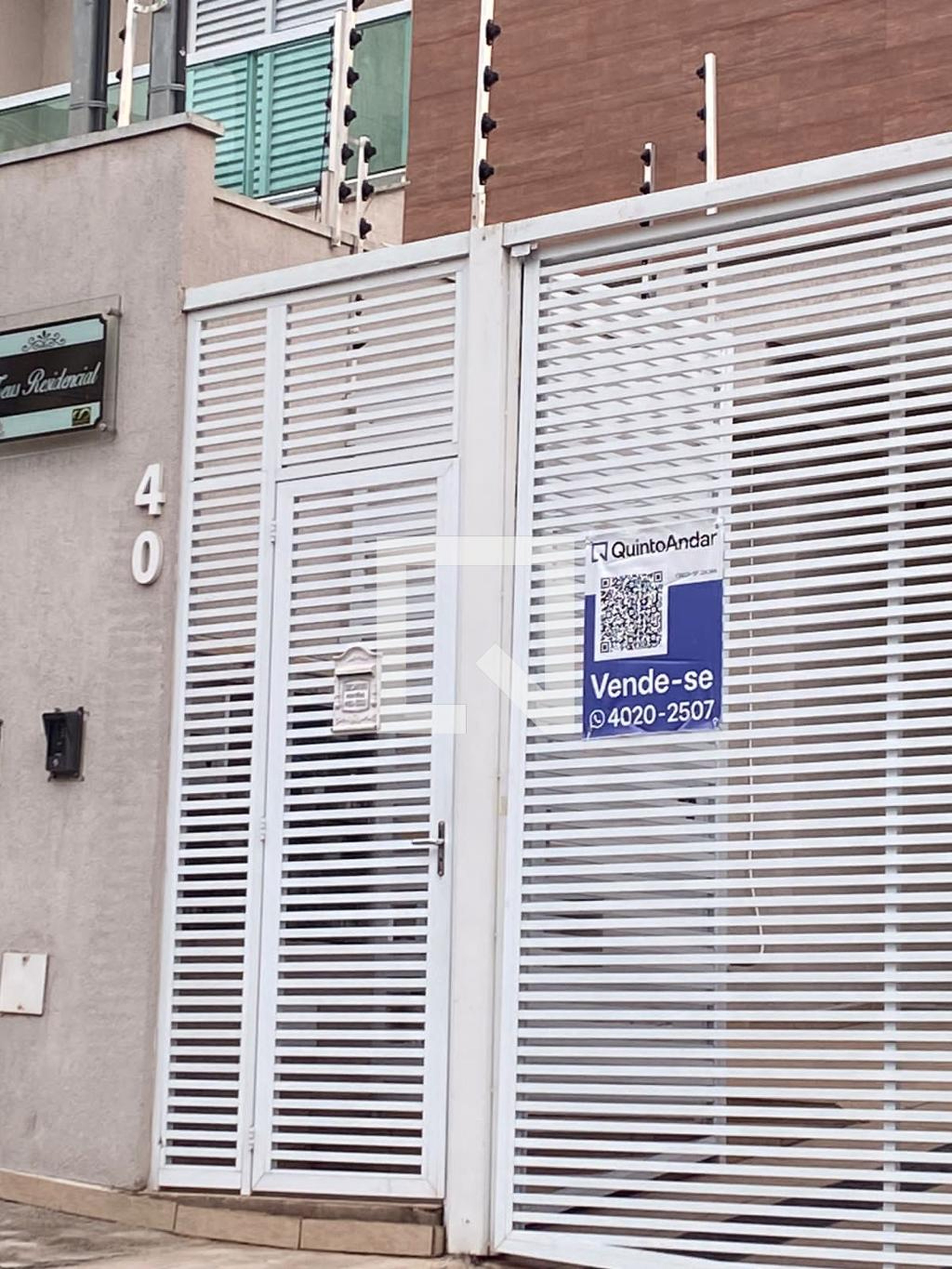 Fachada Condomínio Leus Residencial