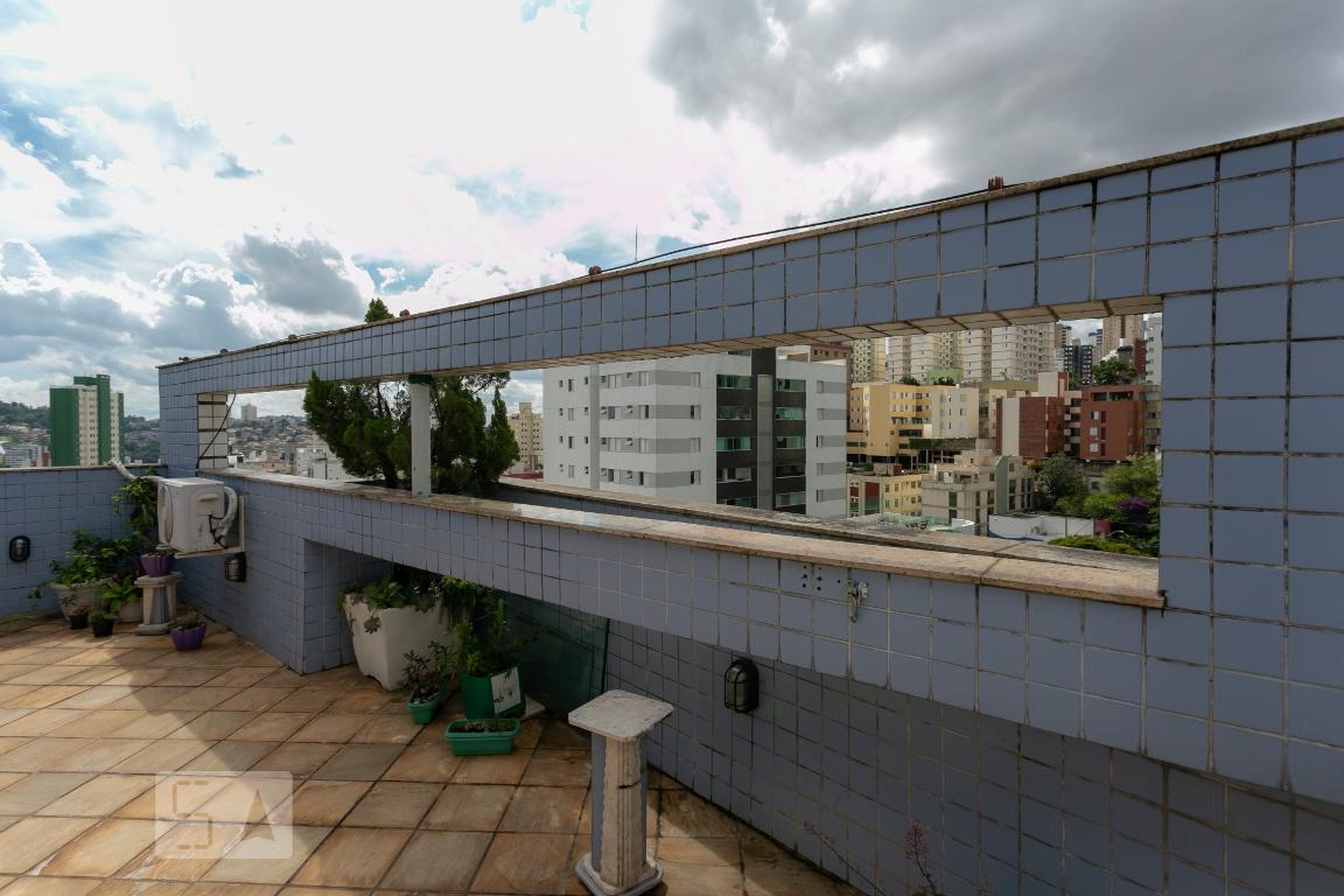 Área Externa - Edifício Américo Amarante Junior