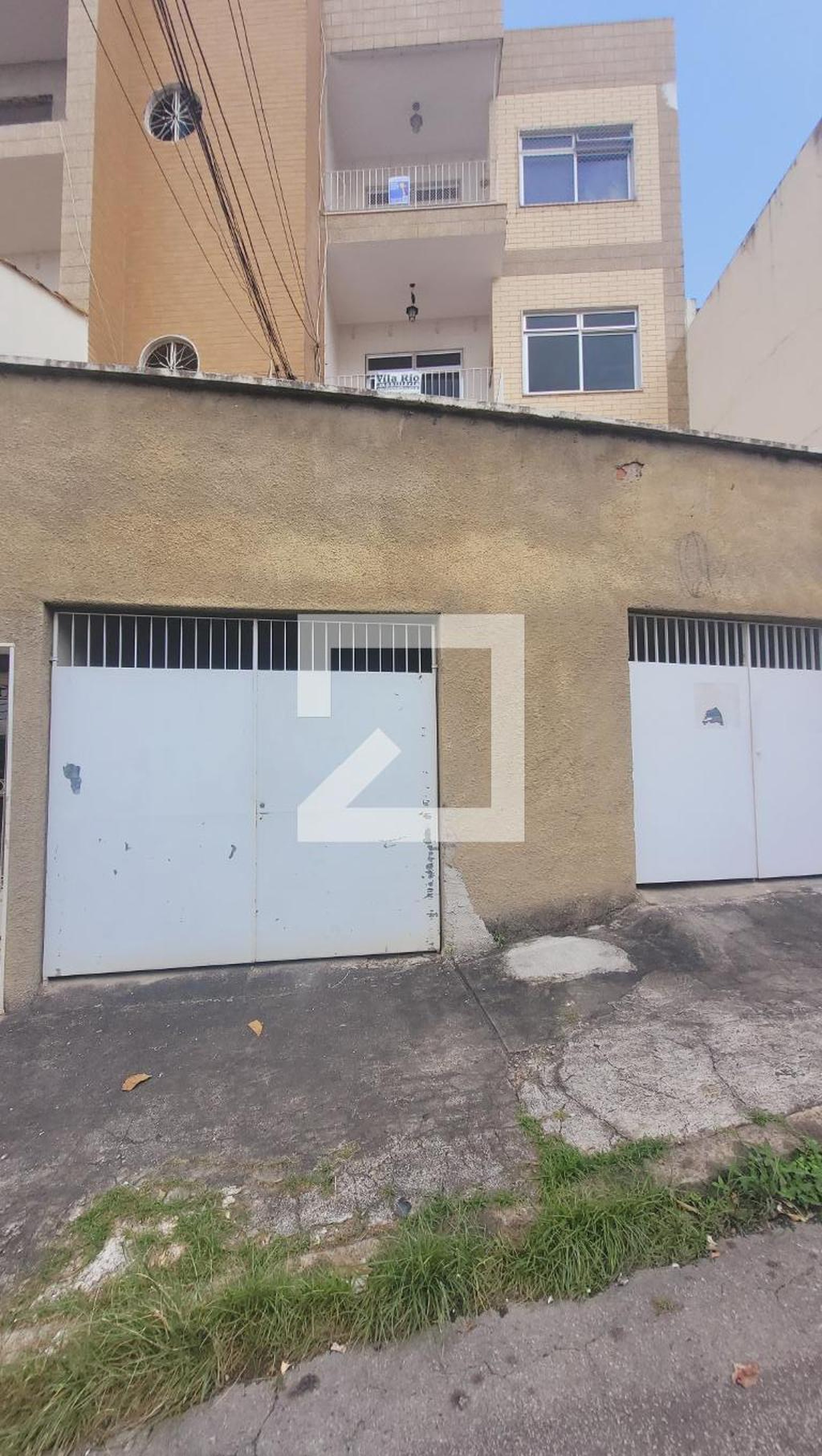 Fachada Condomínio em Rua Professor Viana da Silva, 177