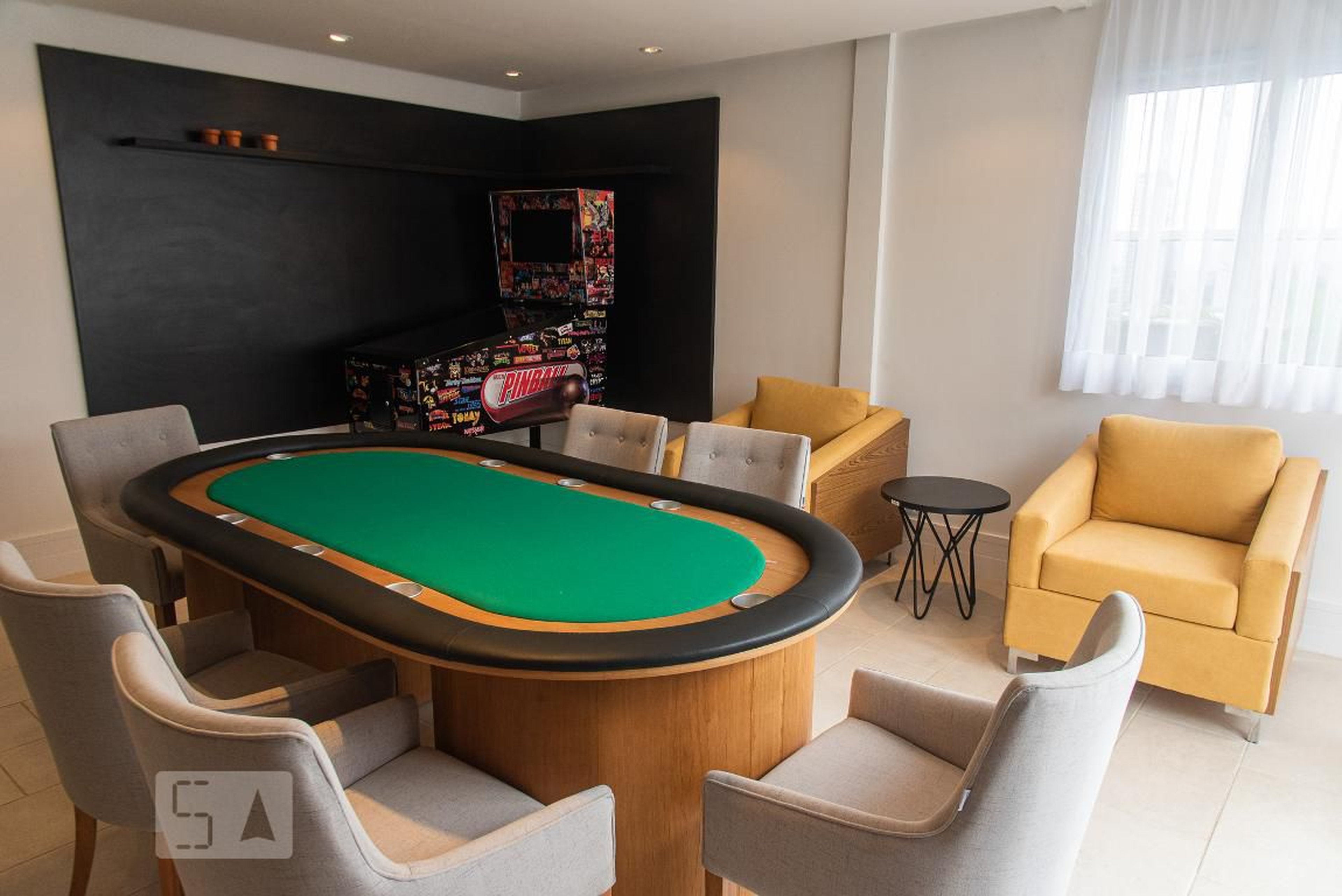 Sala de jogos - New Life Mbigucci