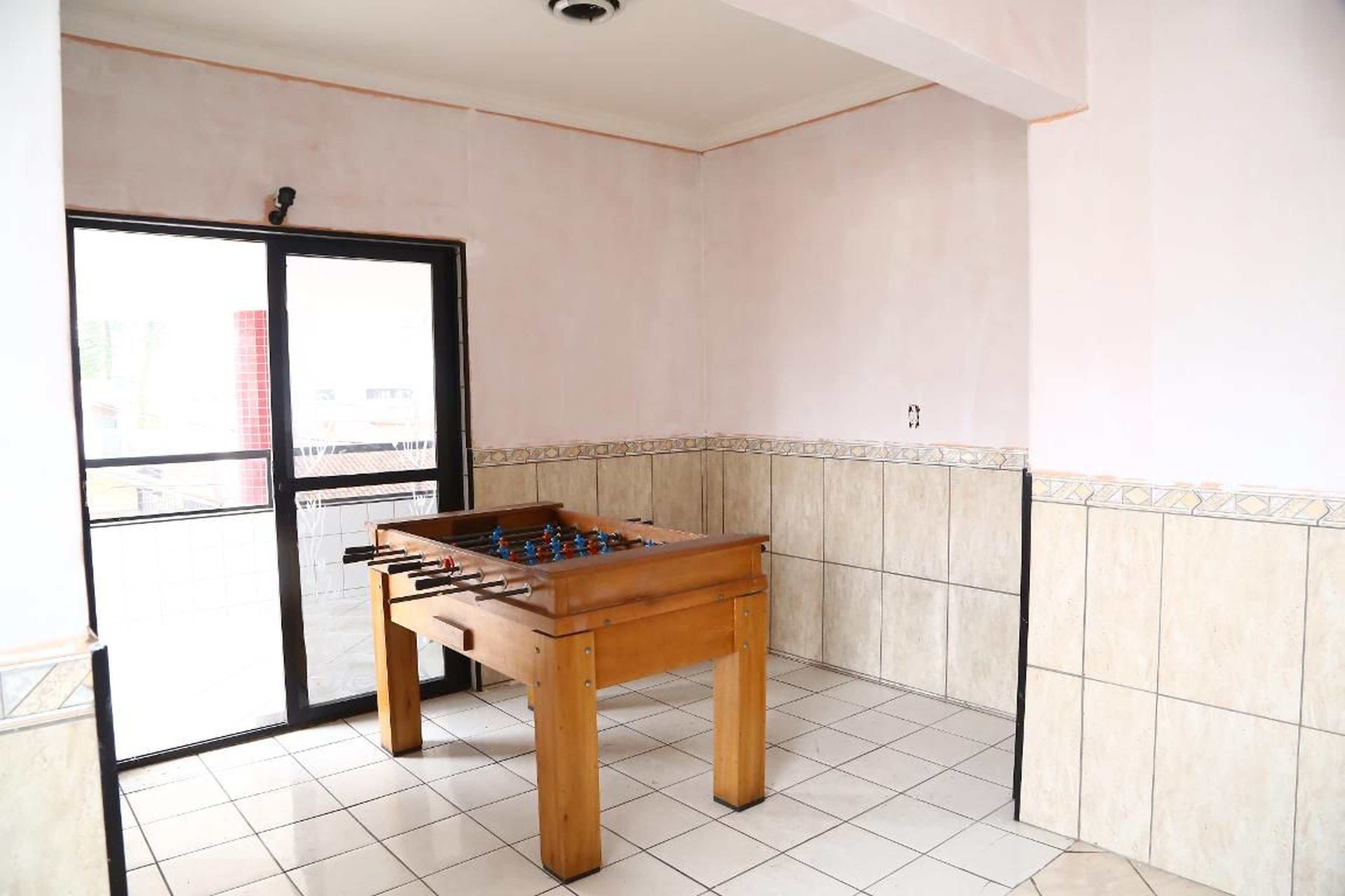 Sala de Jogos - Oeiras V