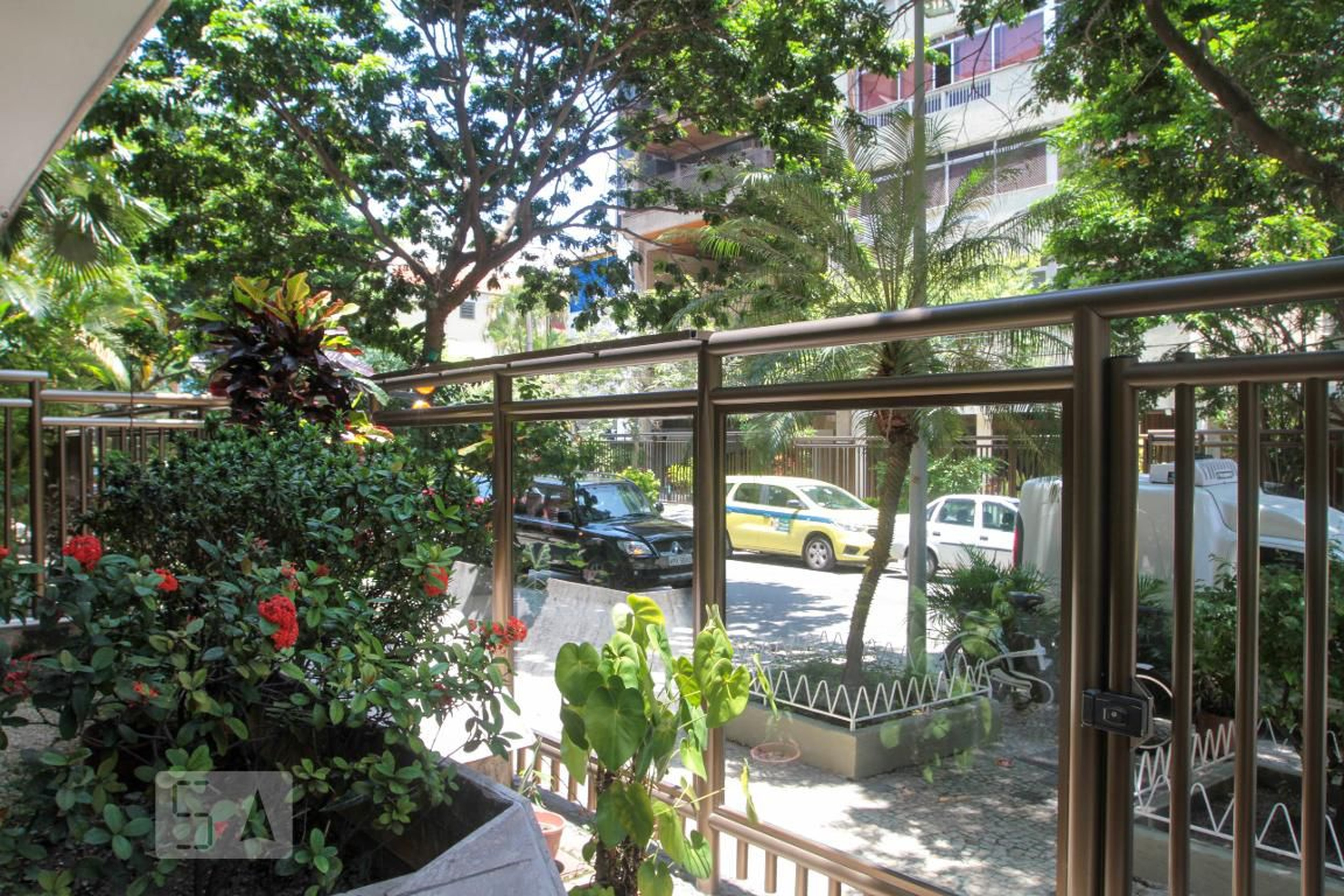 Entrada do Prédio - Edifício Jorge Fraga