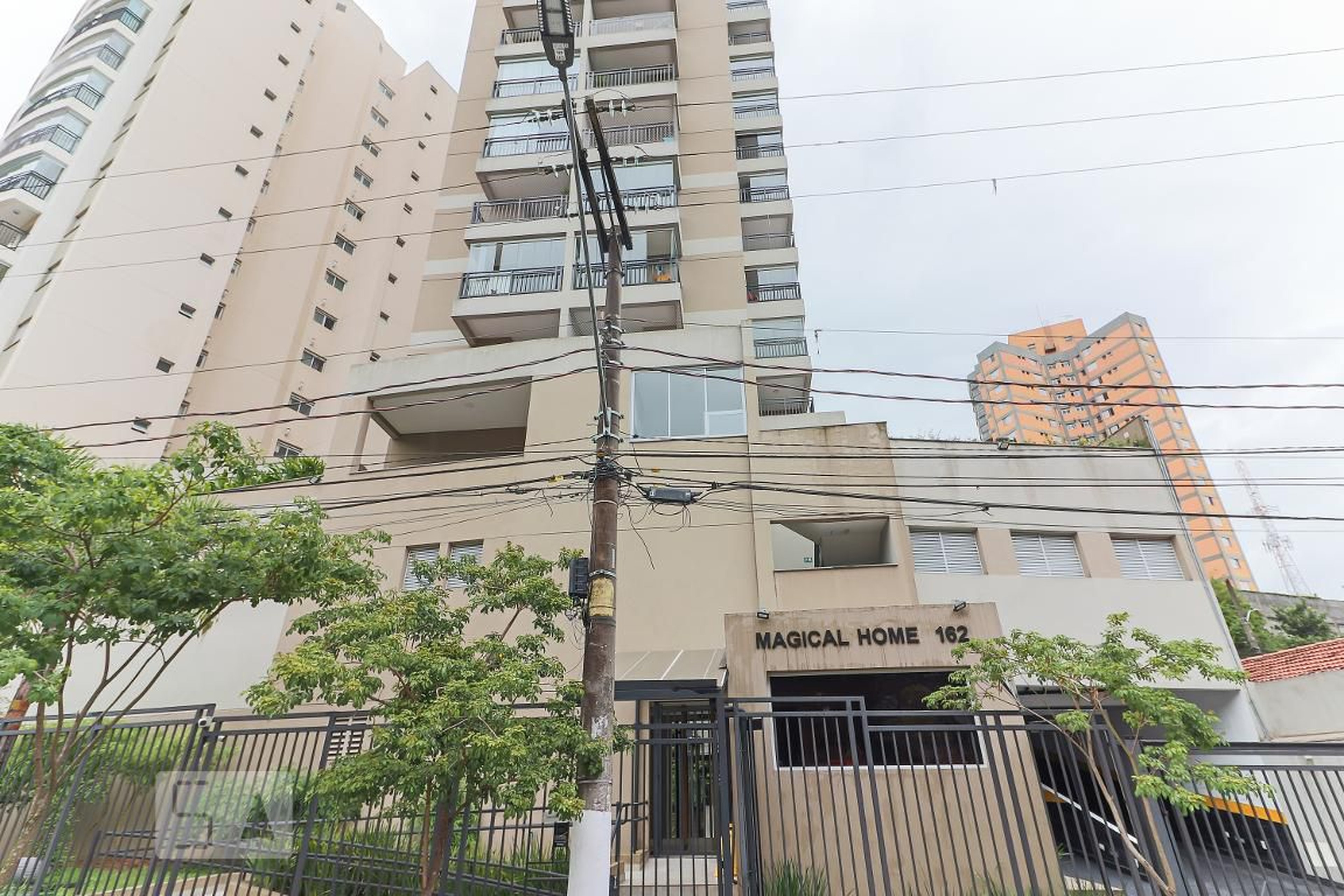Fachada do Condomínio Condomínio Magical Home Butantã