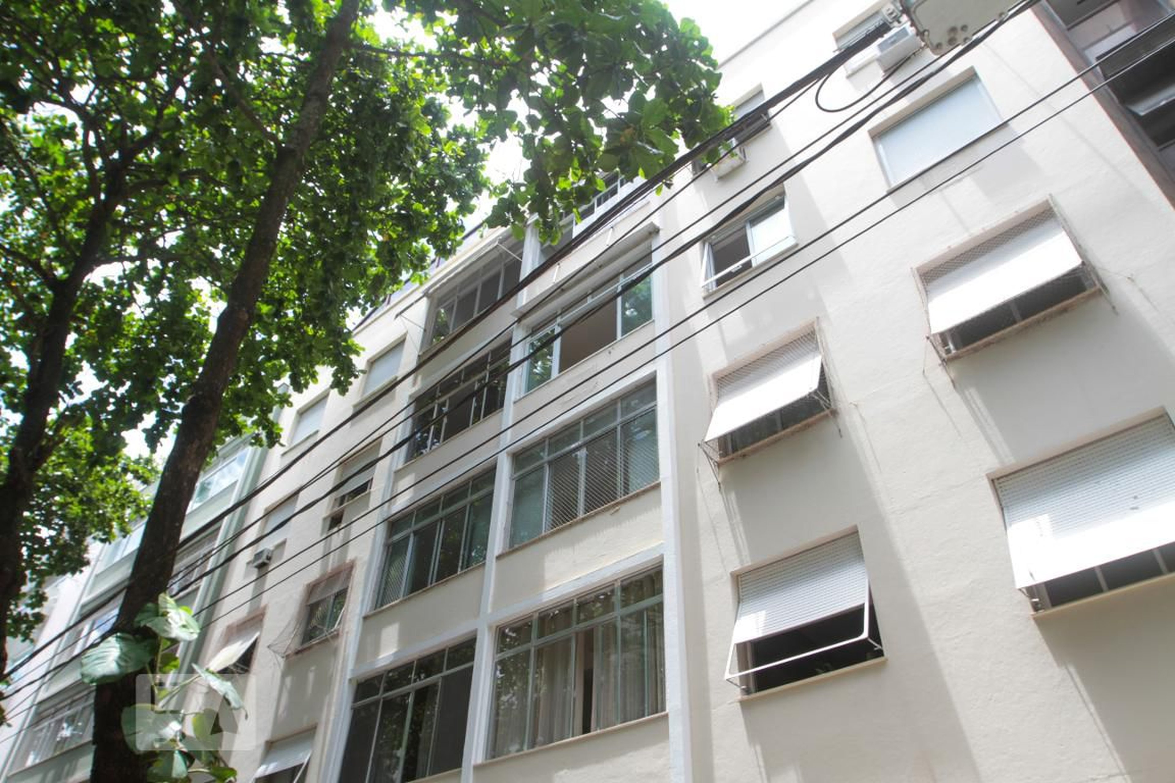 Fachada do Prédio Edificio Arapei