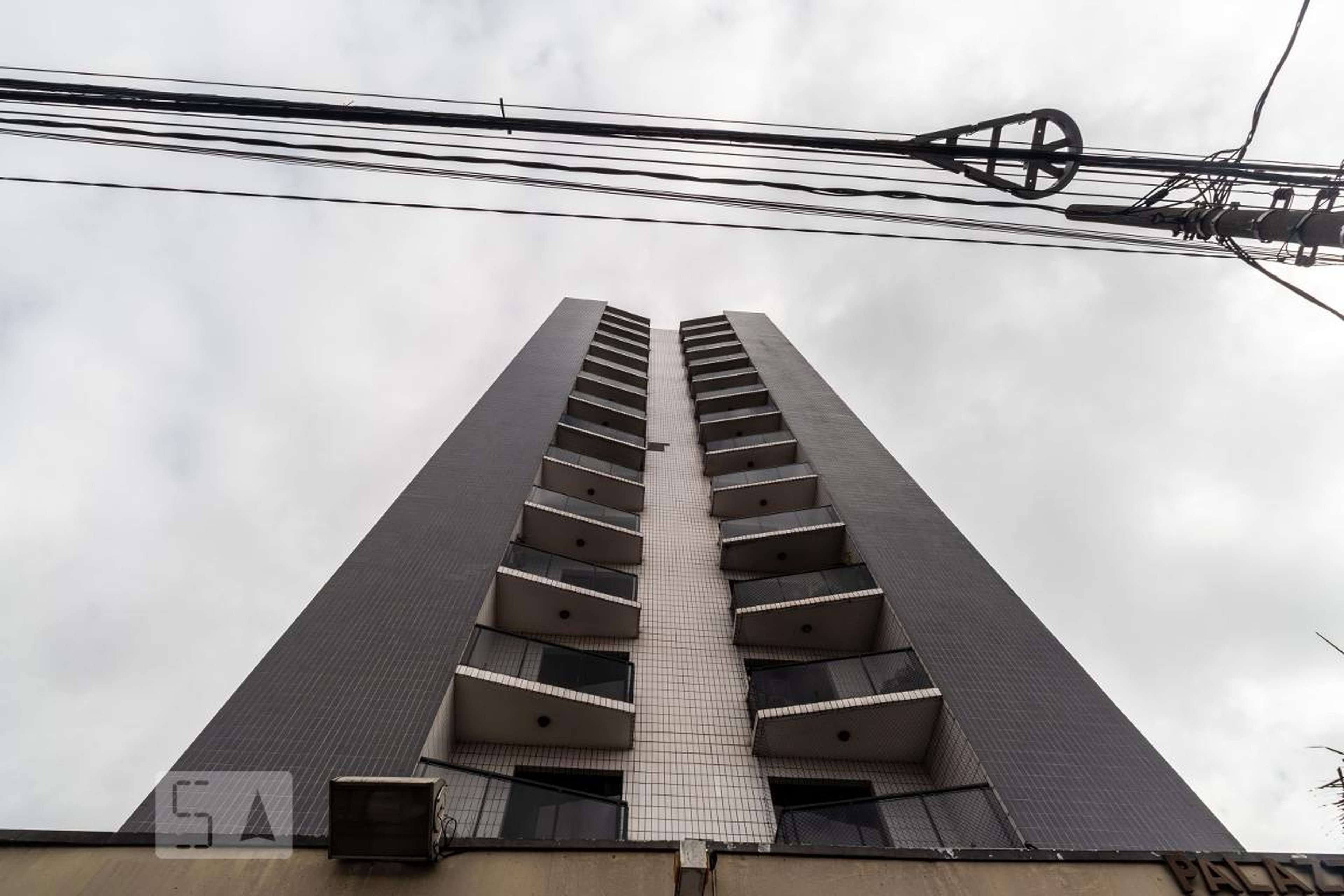 Fachada do Prédio Condomínio Palazzo Peppe Giuseppe