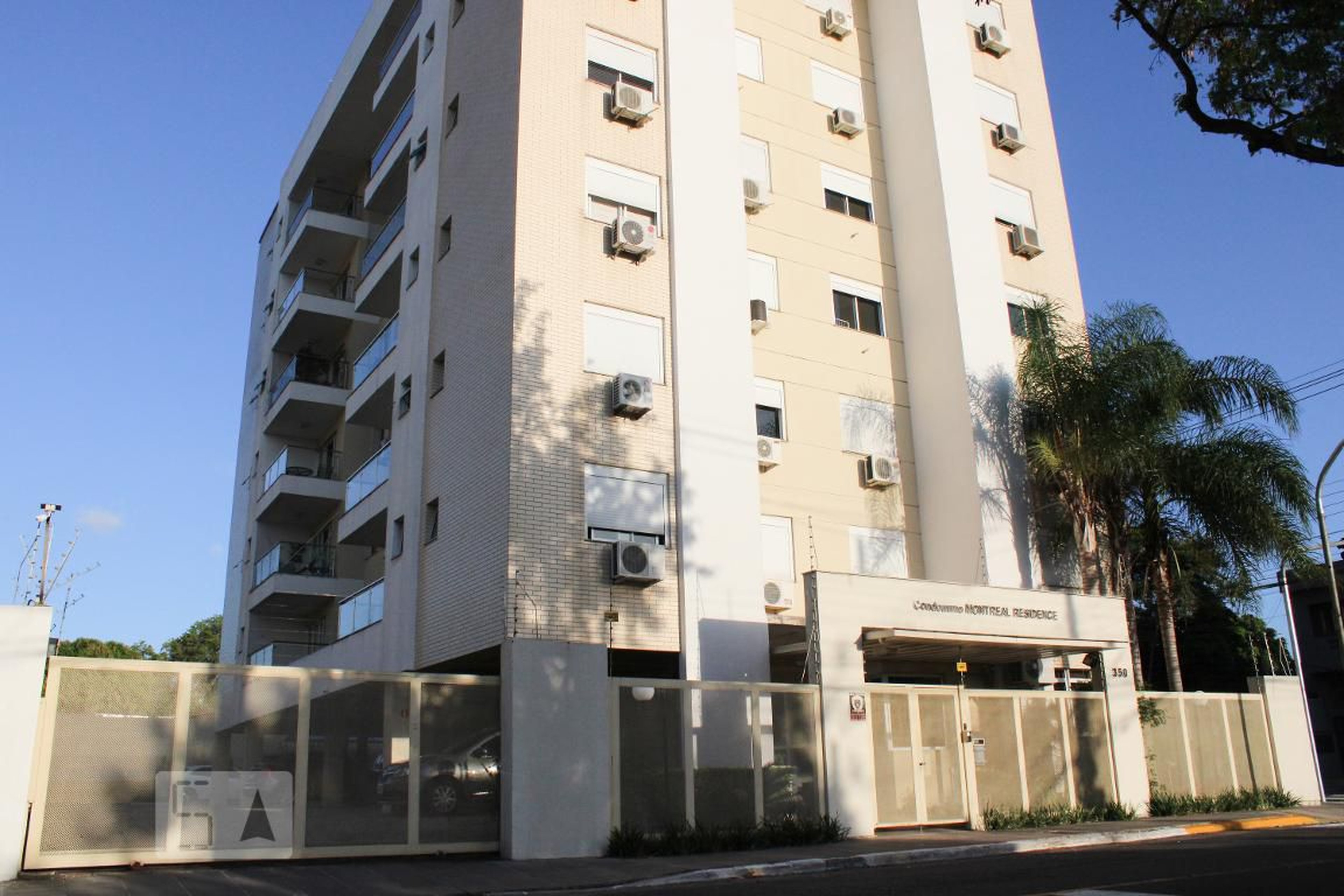 Fachada do Condomínio Condomínio em Rua São Francisco, 350