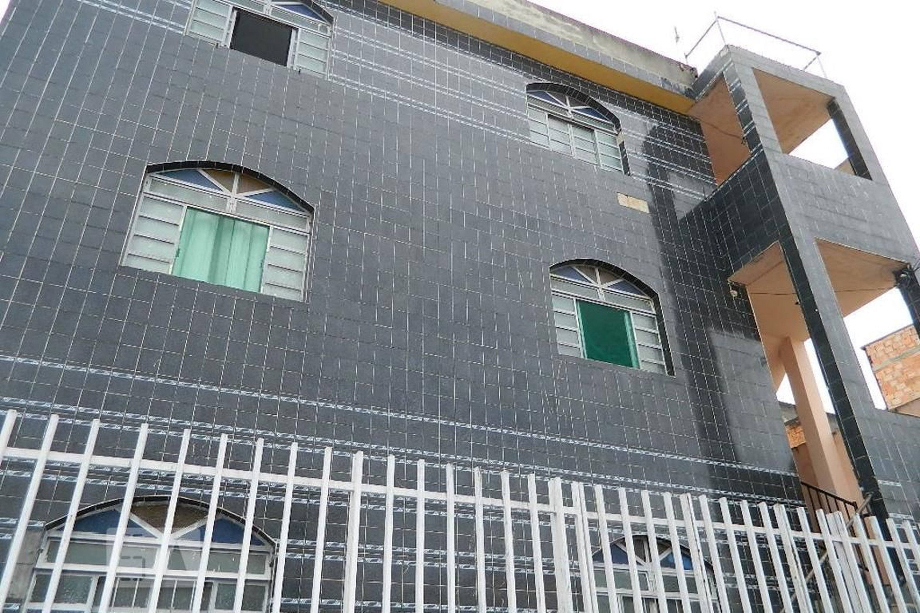 Fachada do Condomínio Residencial Rodrigues