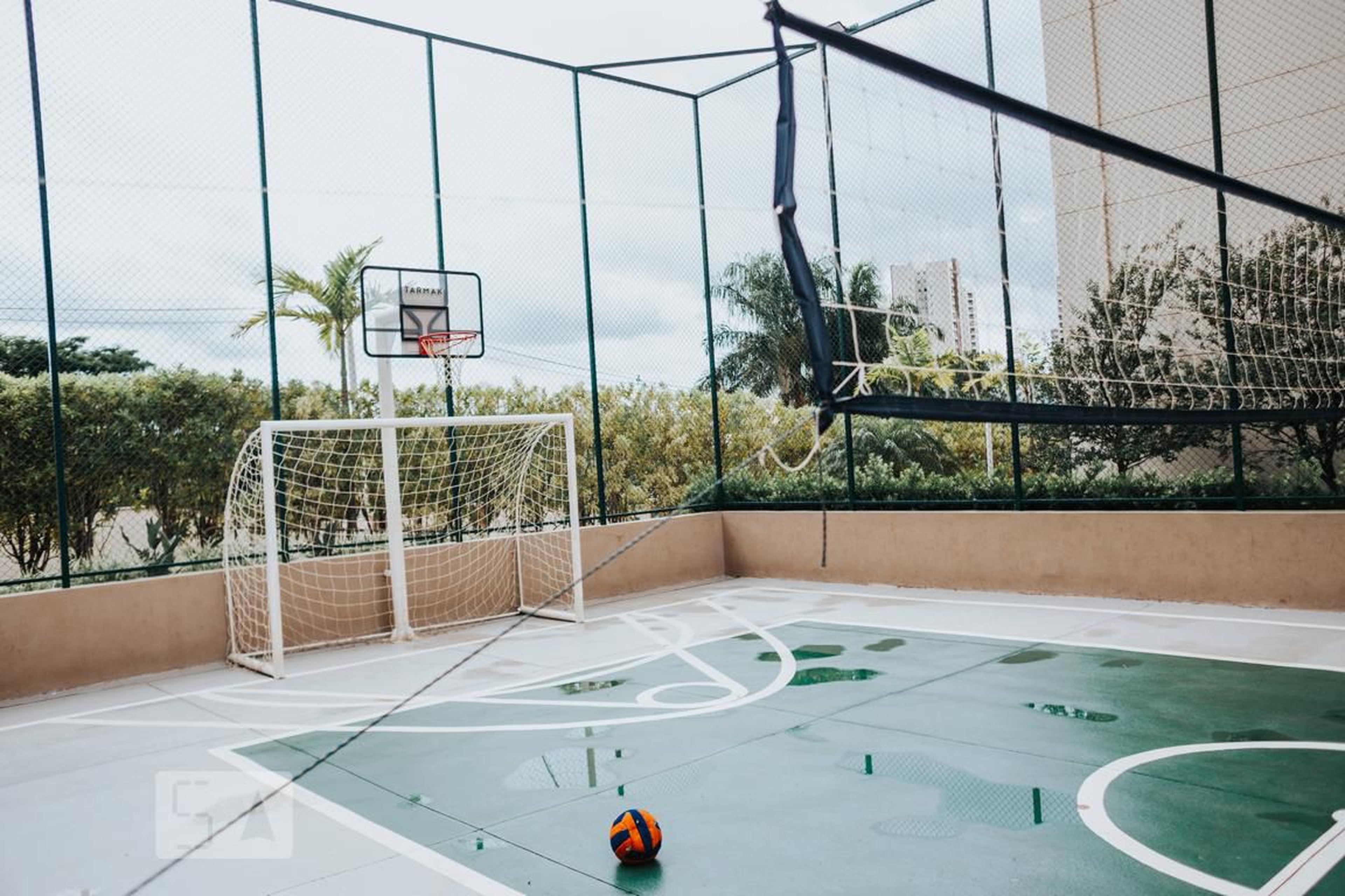 Quadra Esportiva - Giardino Botanic