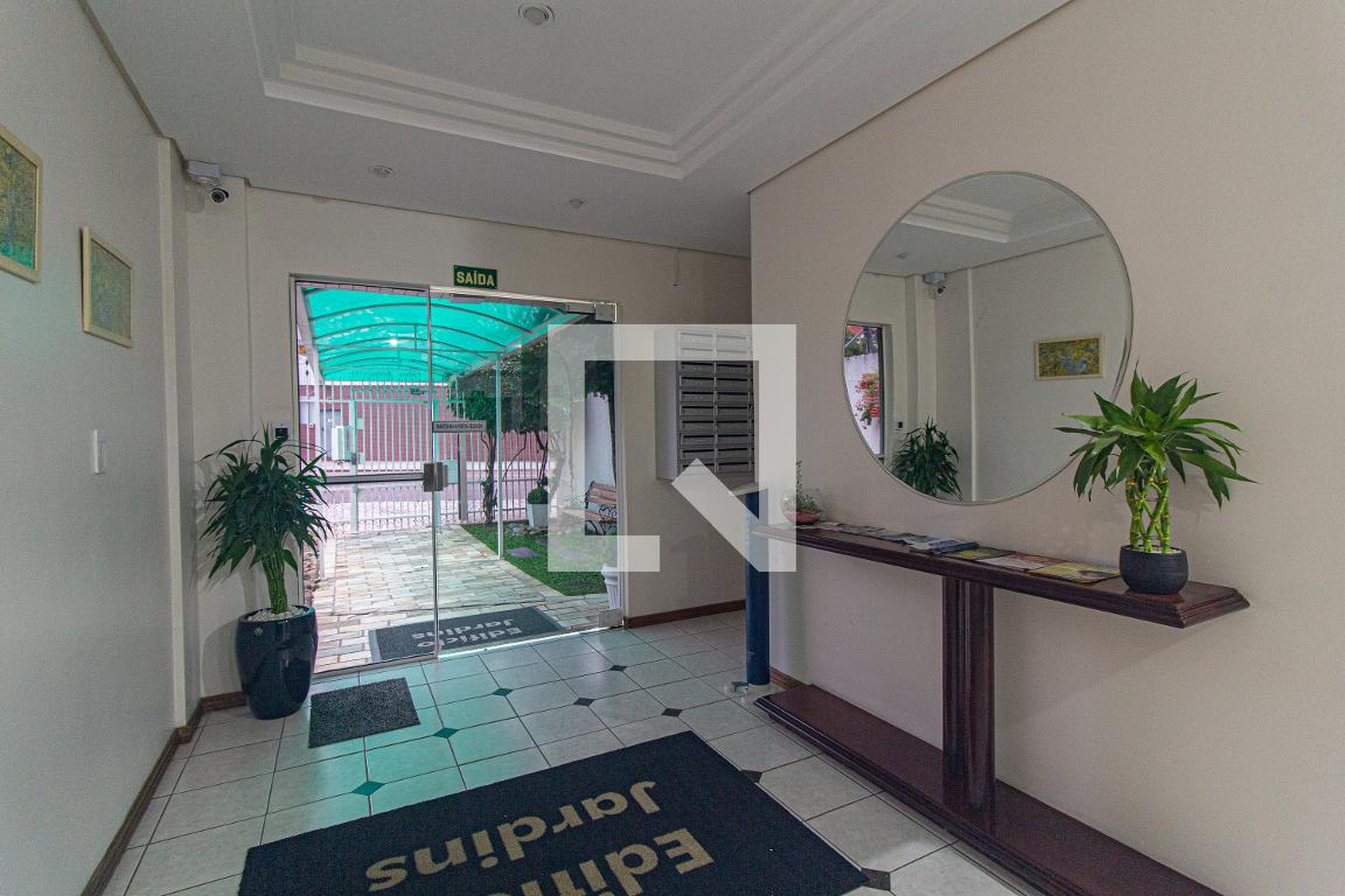 Hall de entrada - Edifício Jardins