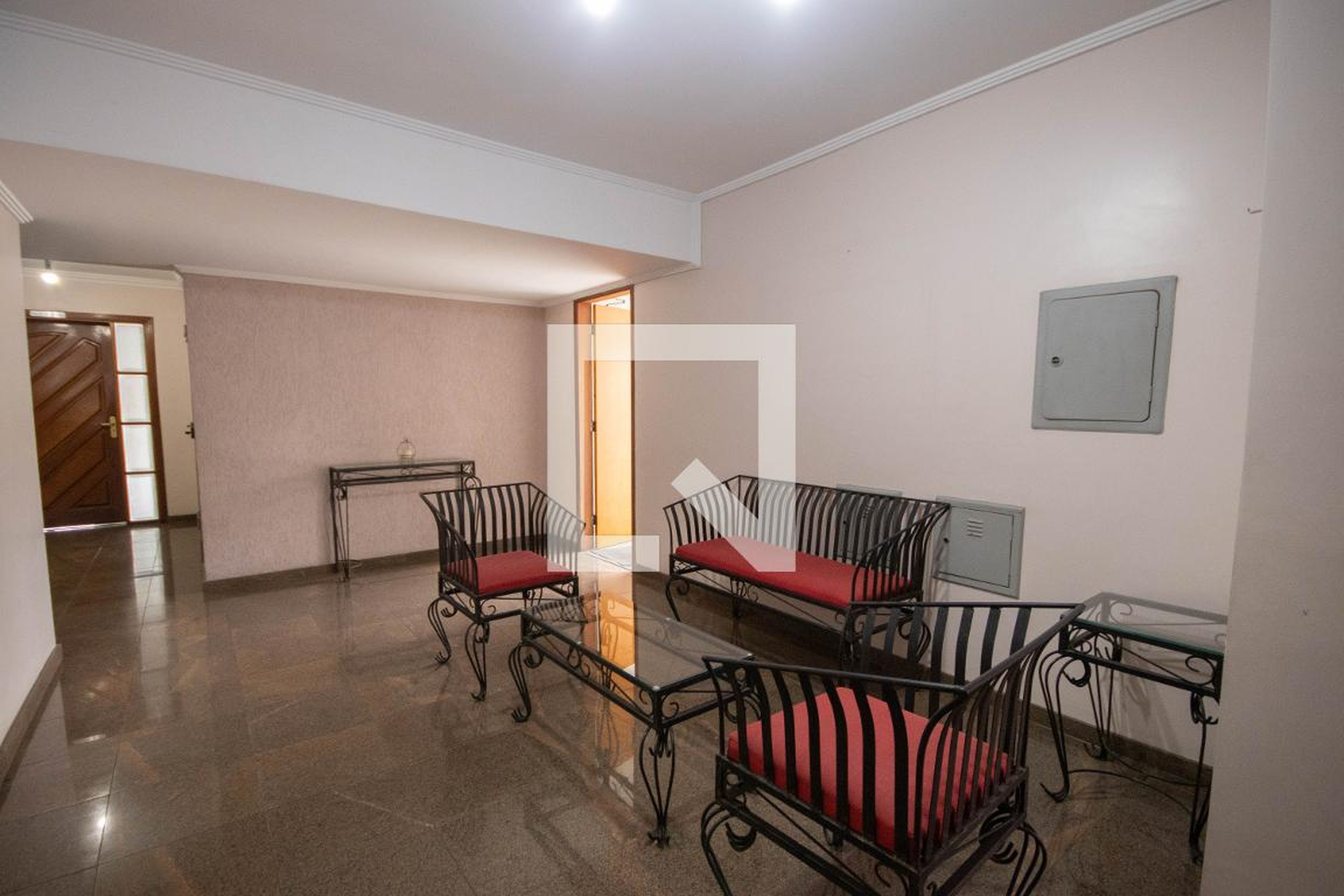 Hall de entrada - Barão da Rio Doce