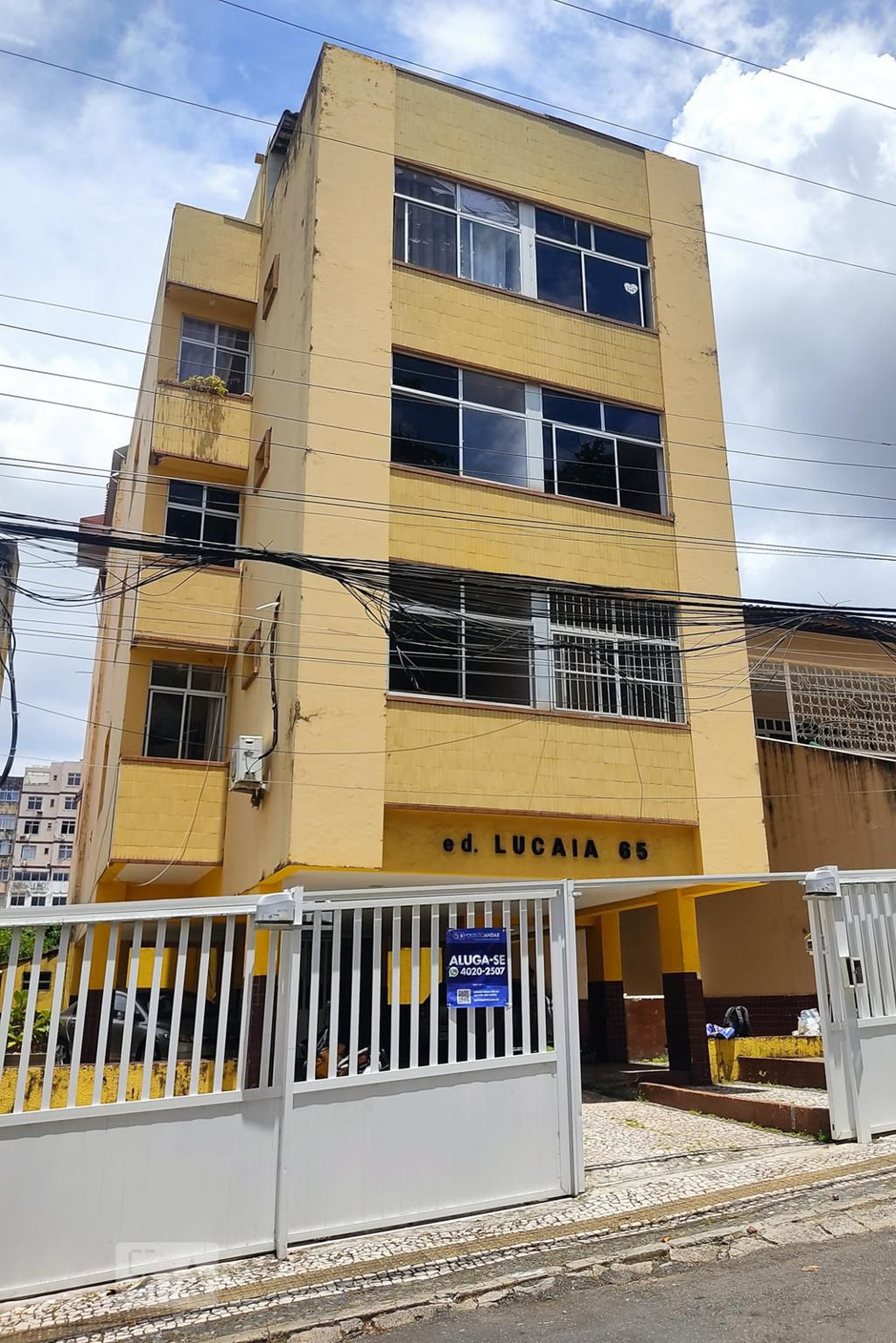 Fachada do Prédio Condomínio em Rua Belmonte, 65