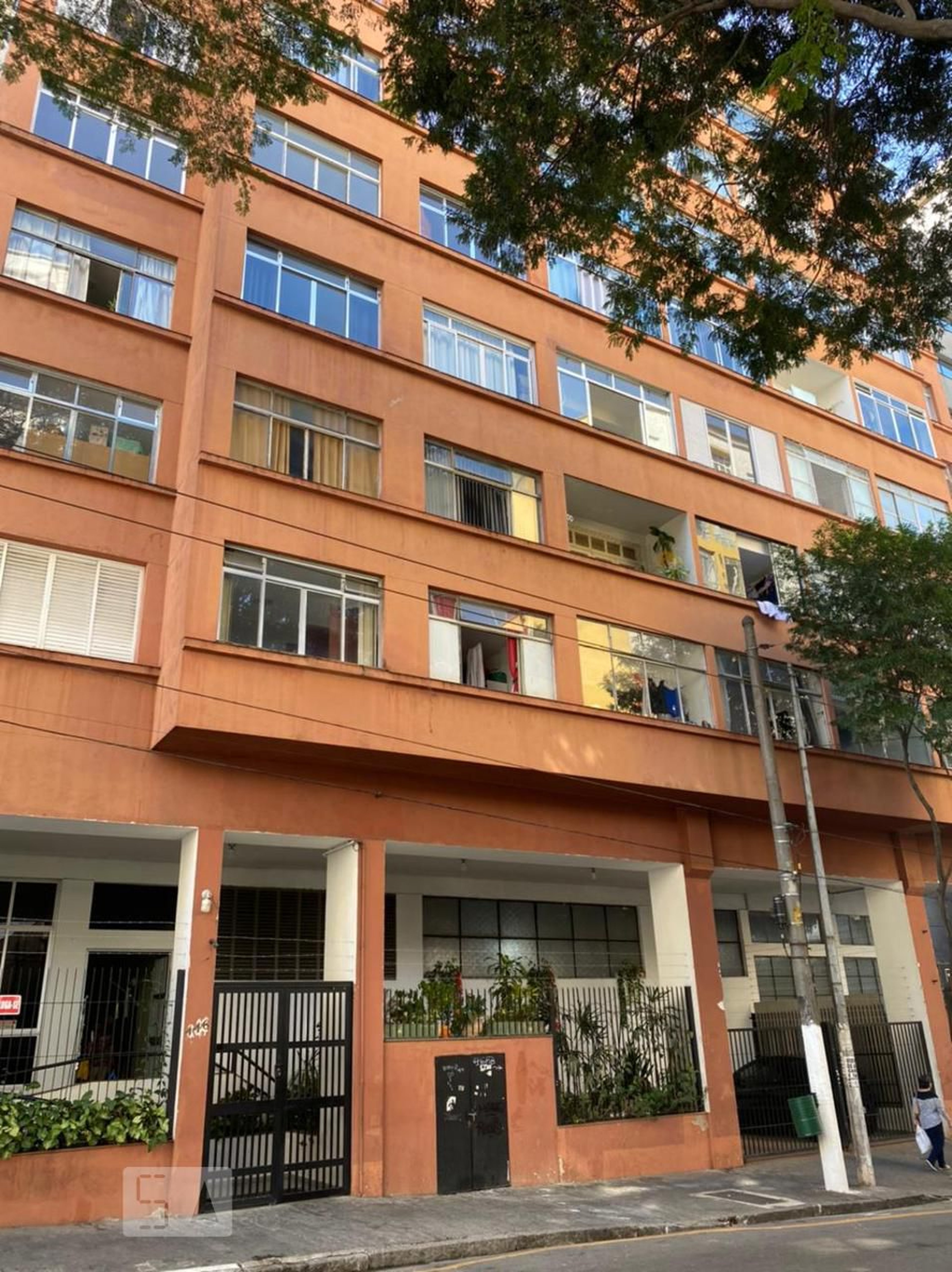 Fachada Condomínio em Rua Marquês de Itu, 158