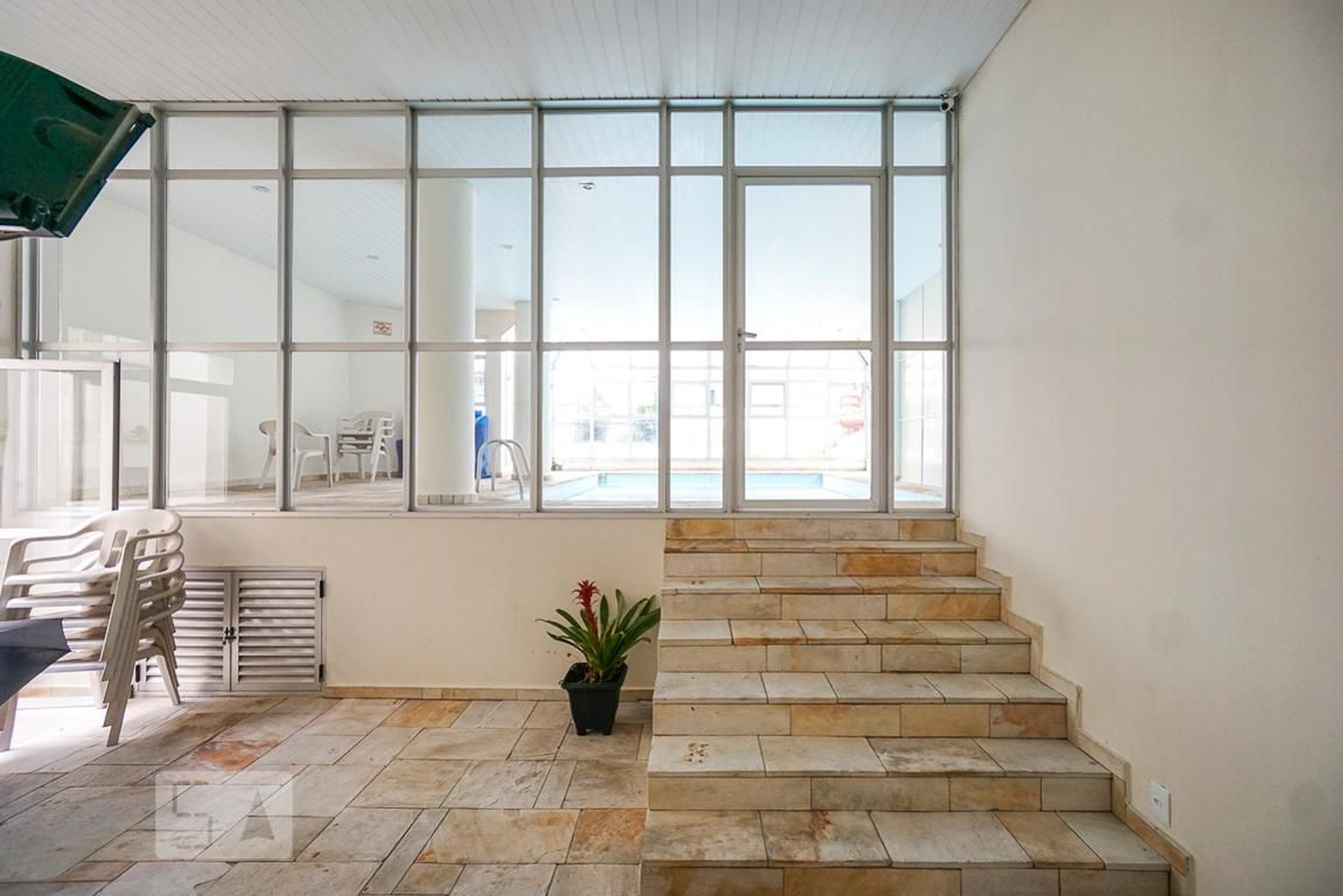 Área da piscina - Edifício San Marino