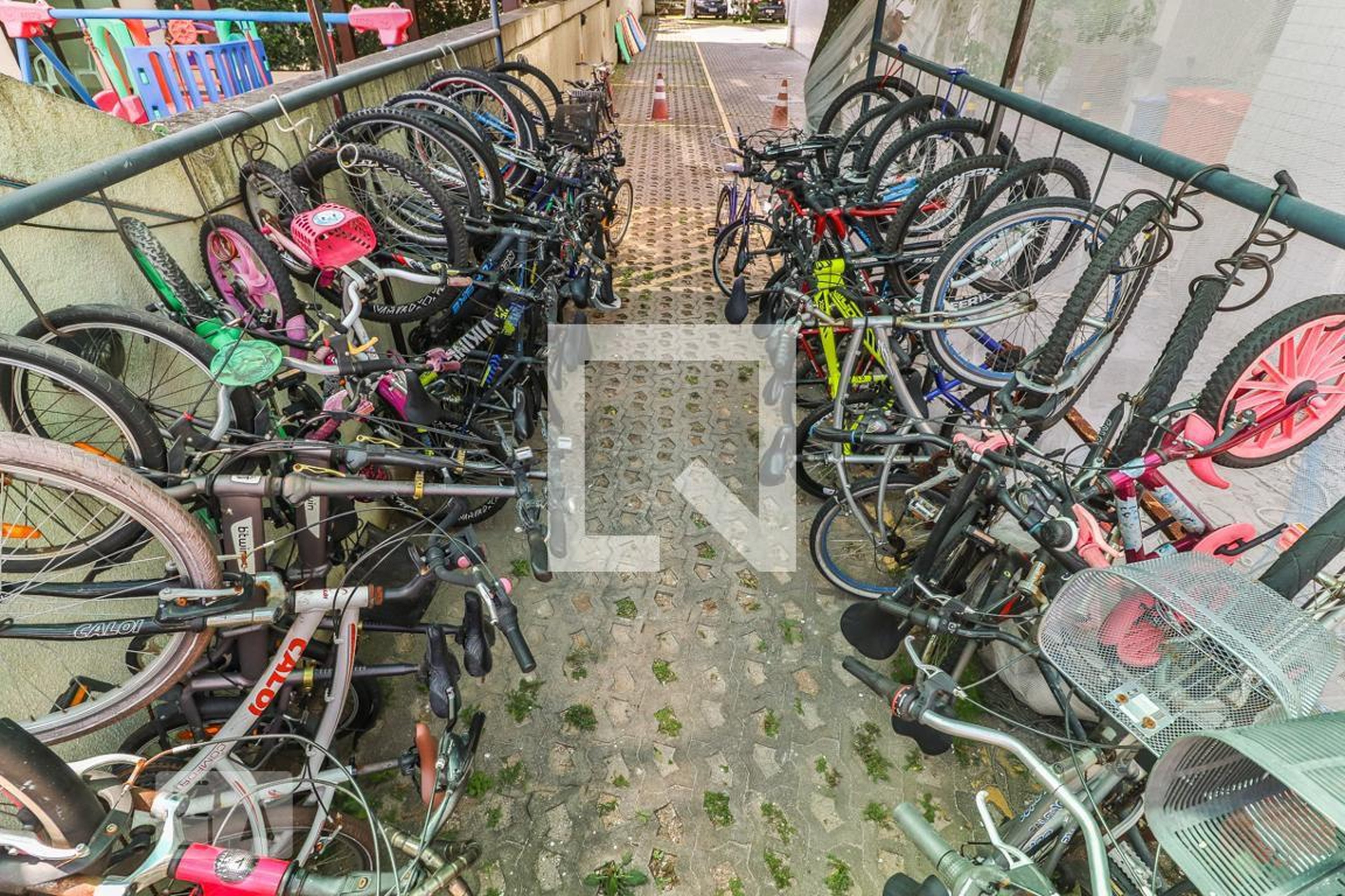 Bicicletario - Costa Allegra
