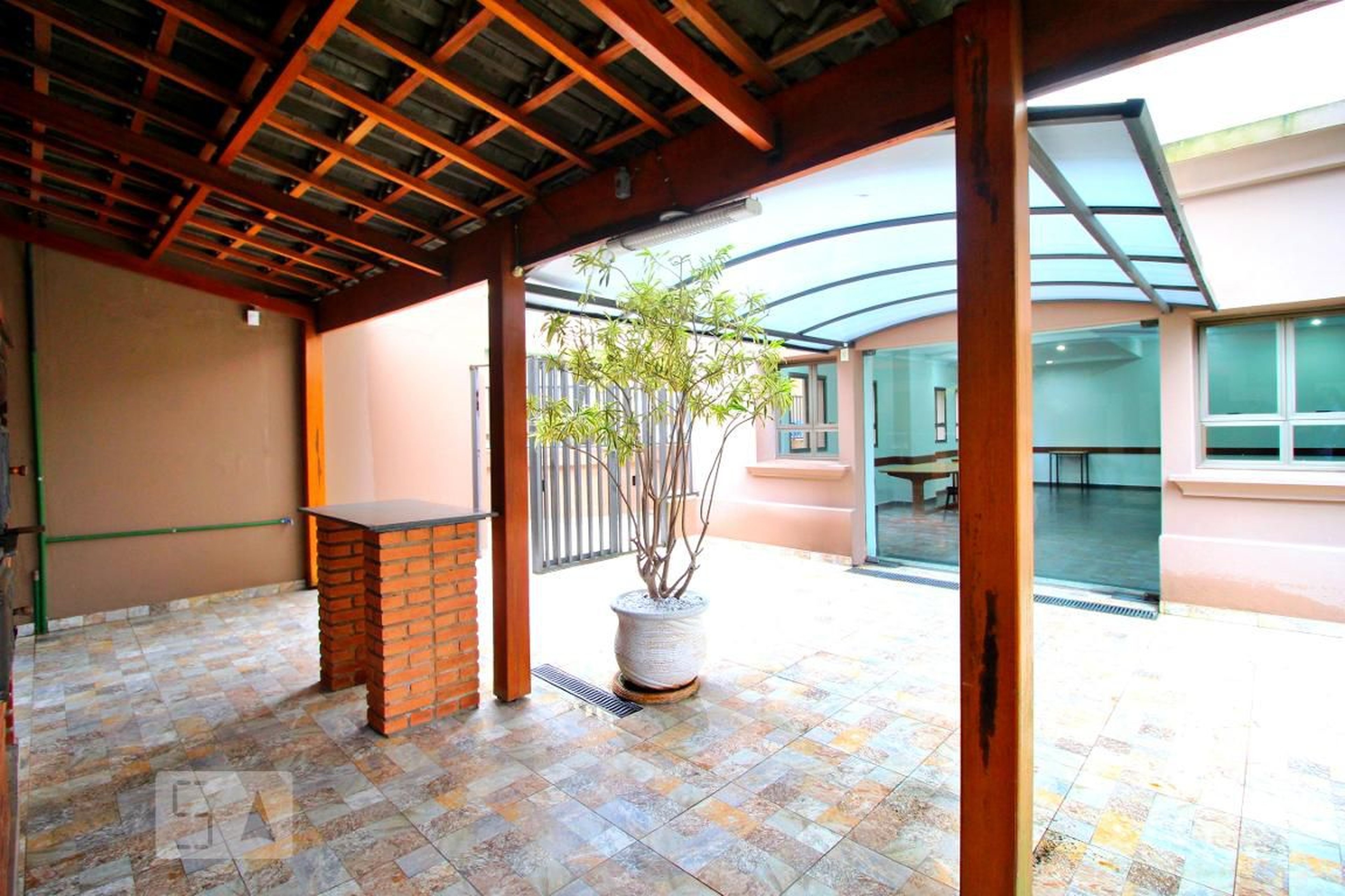 Churrasqueira - Edifício Oriente