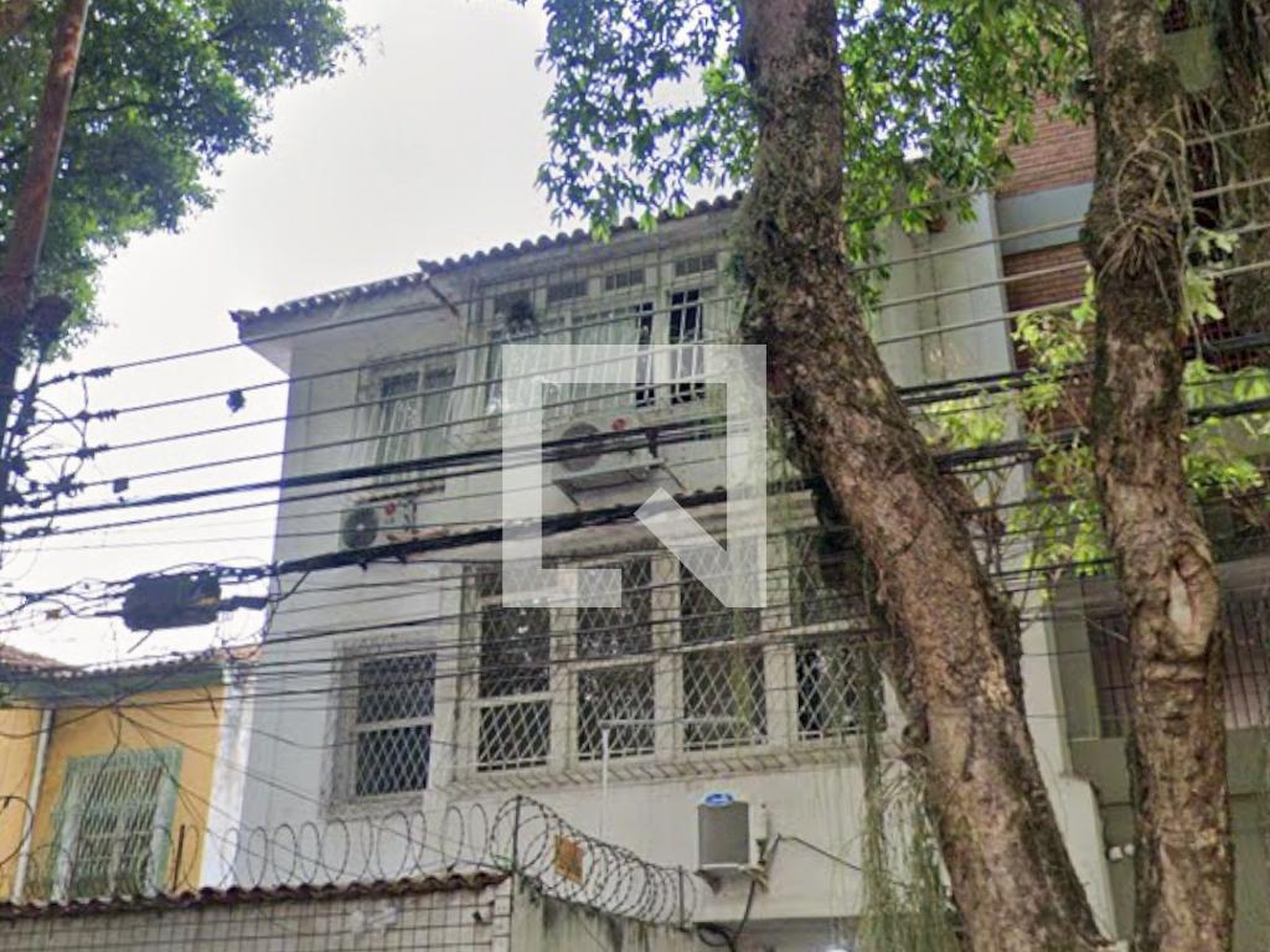 Fachada Condomínio em Rua Sorocaba, 796