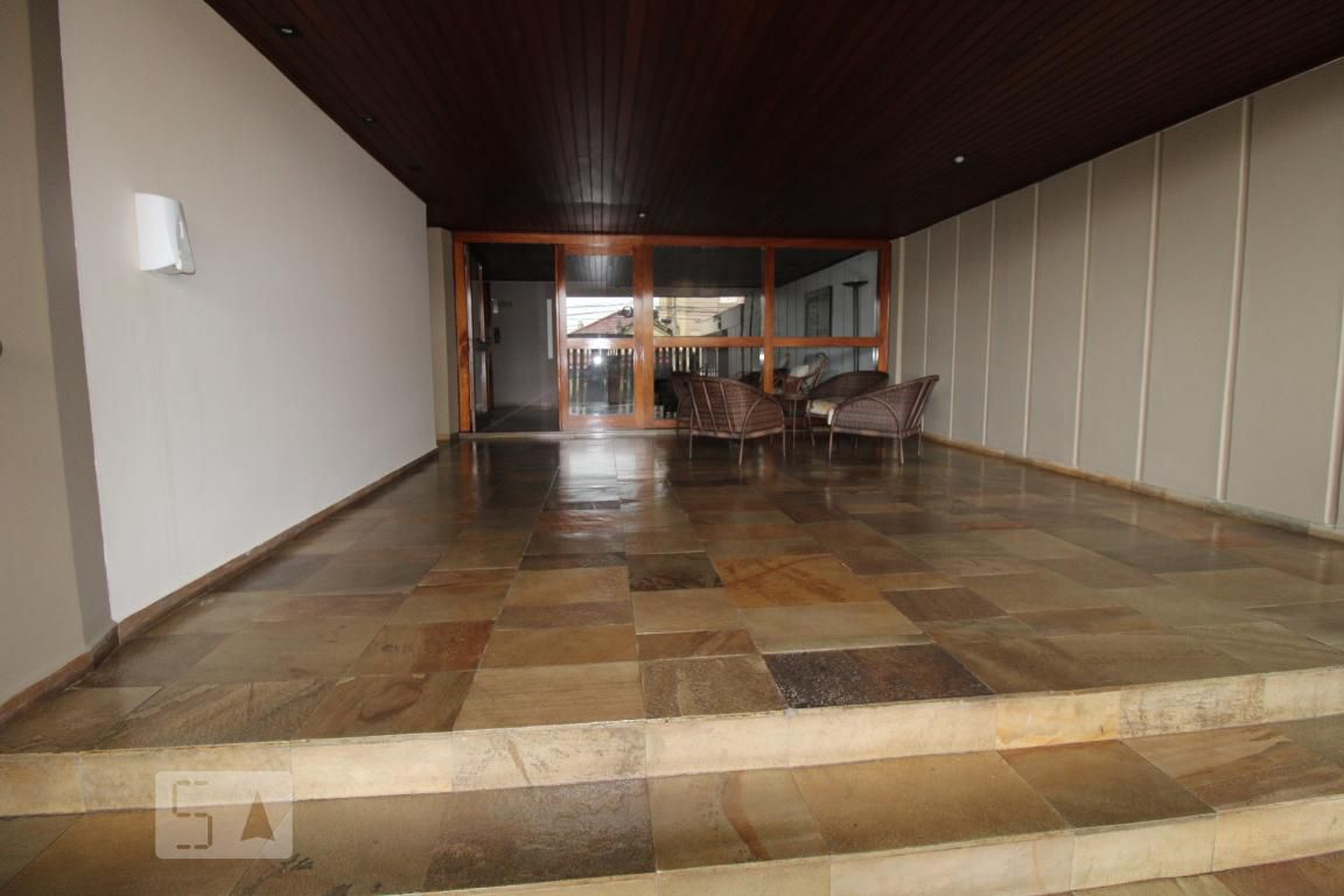 Hall de Entrada - Rouxinol