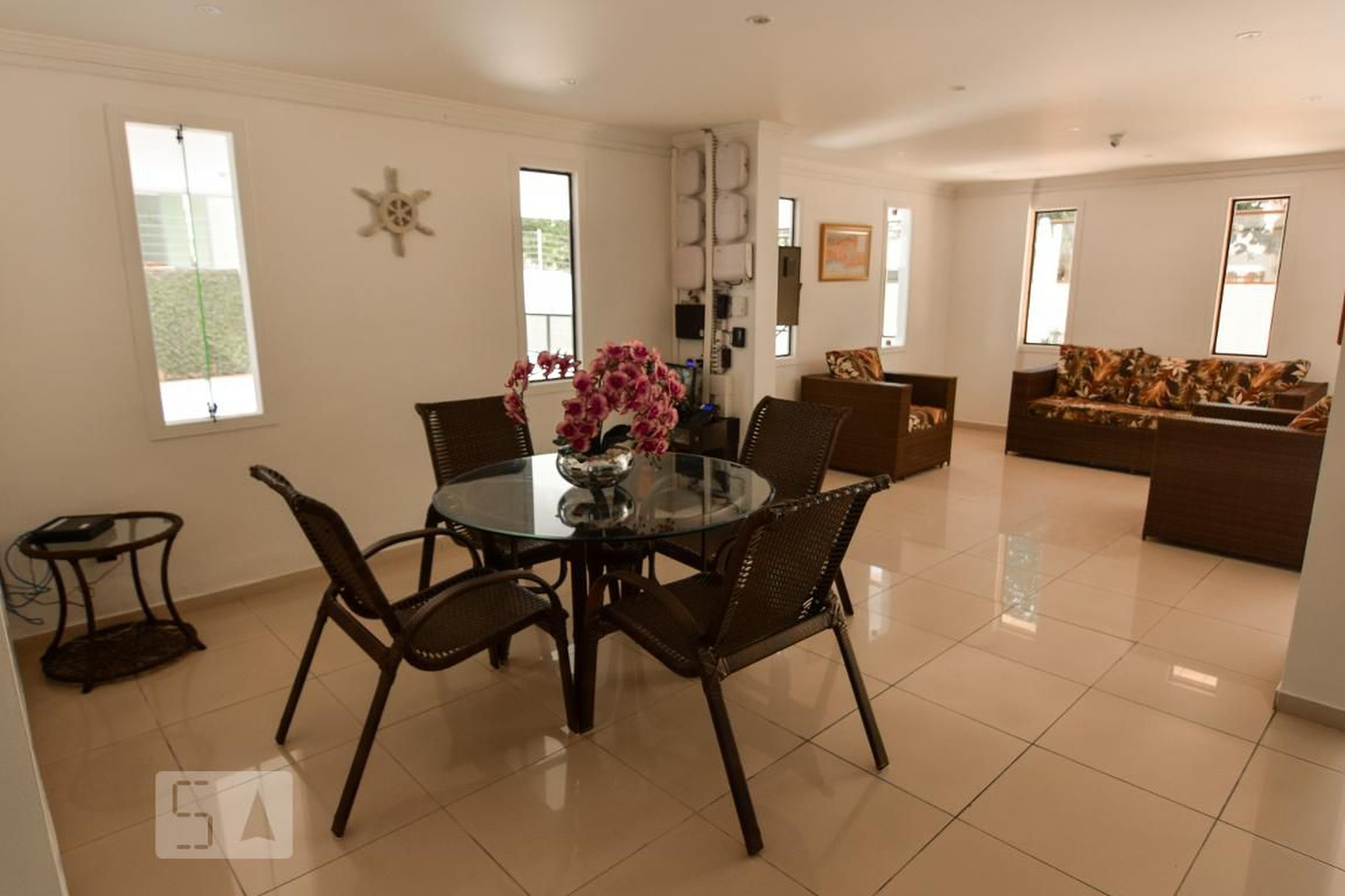 Hall de Entrada - Plajam XIX