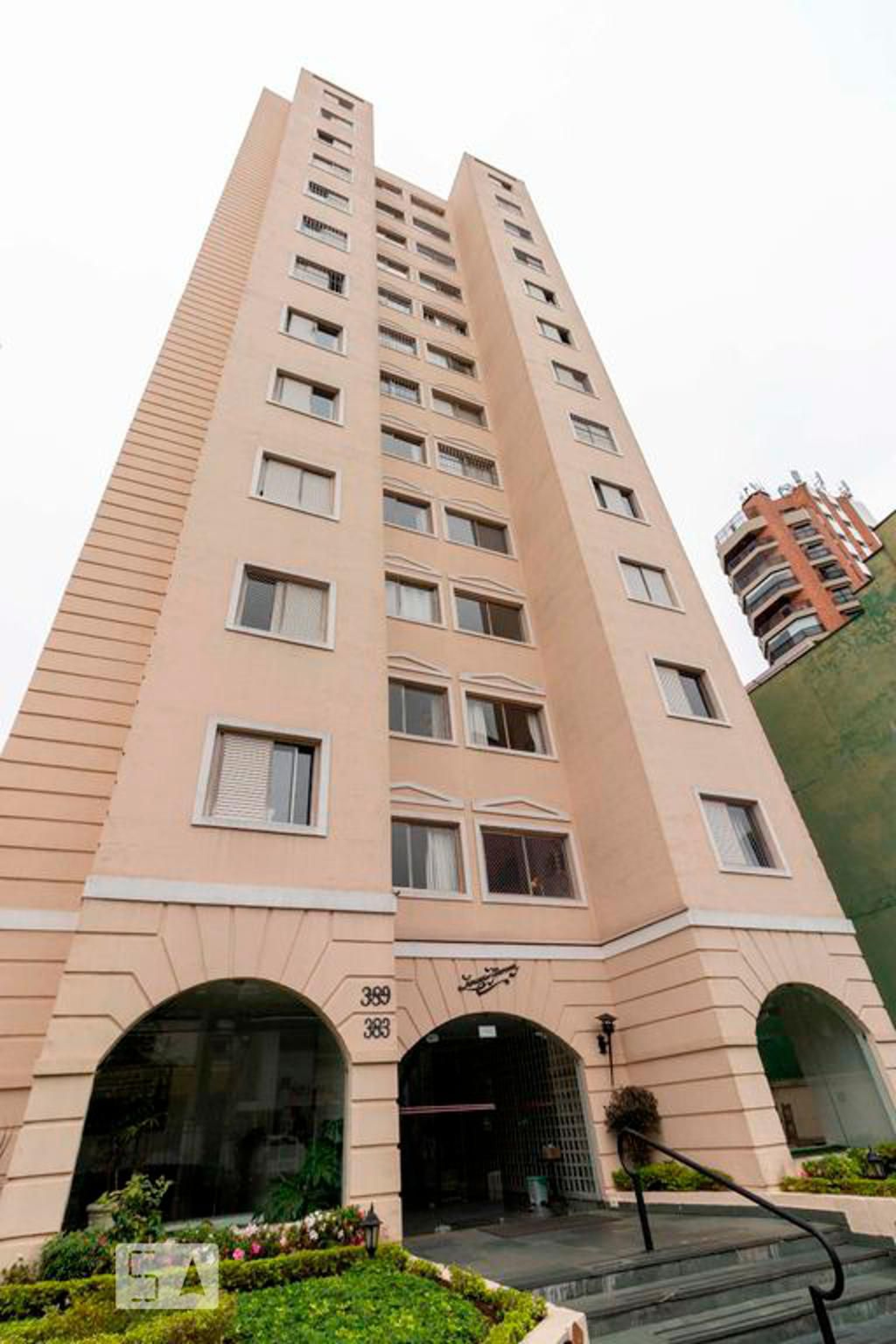 Fachada do Prédio Condomínio Lancaster Mansion