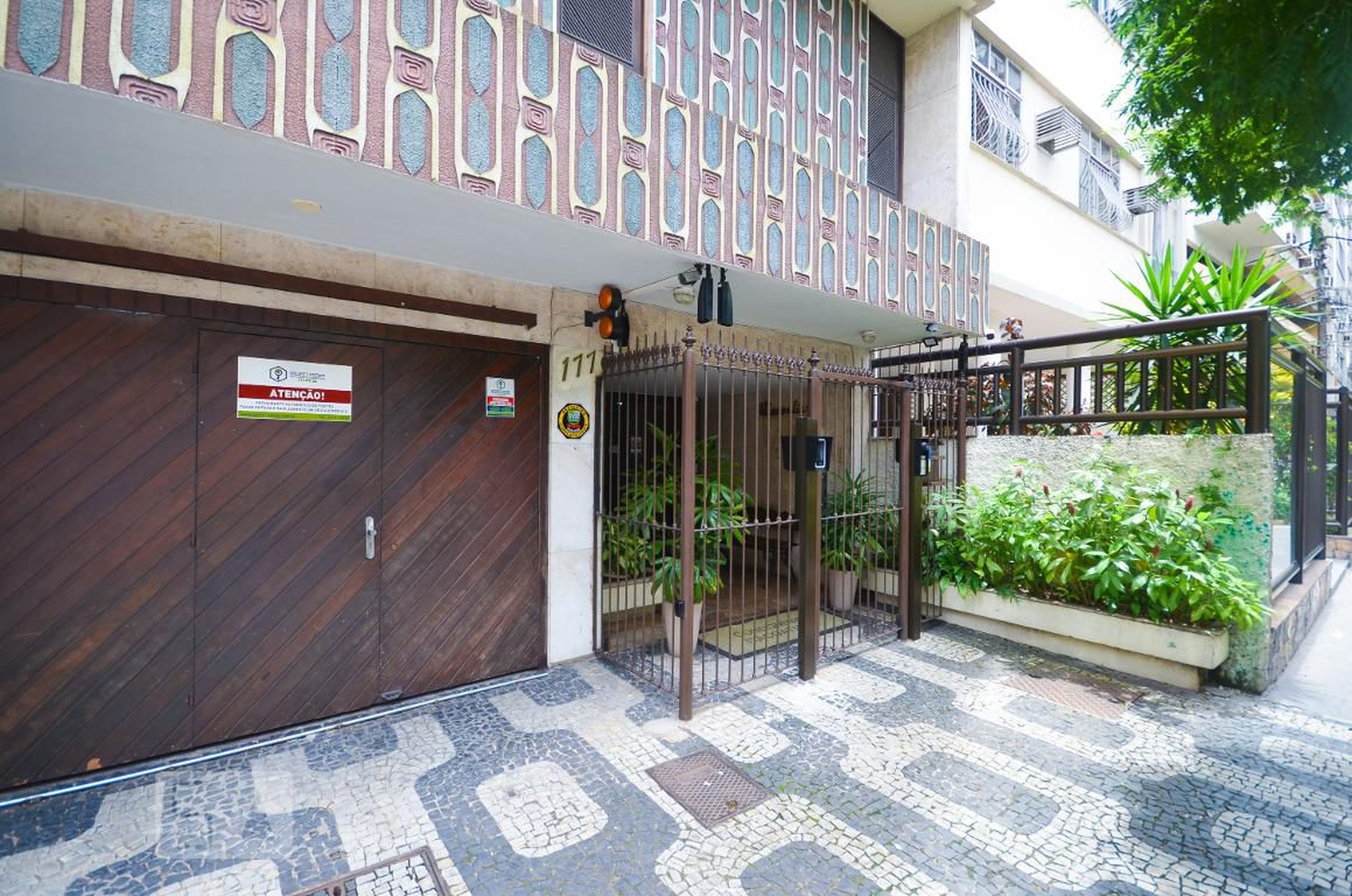 Fachada Condomínio Itaquatiára