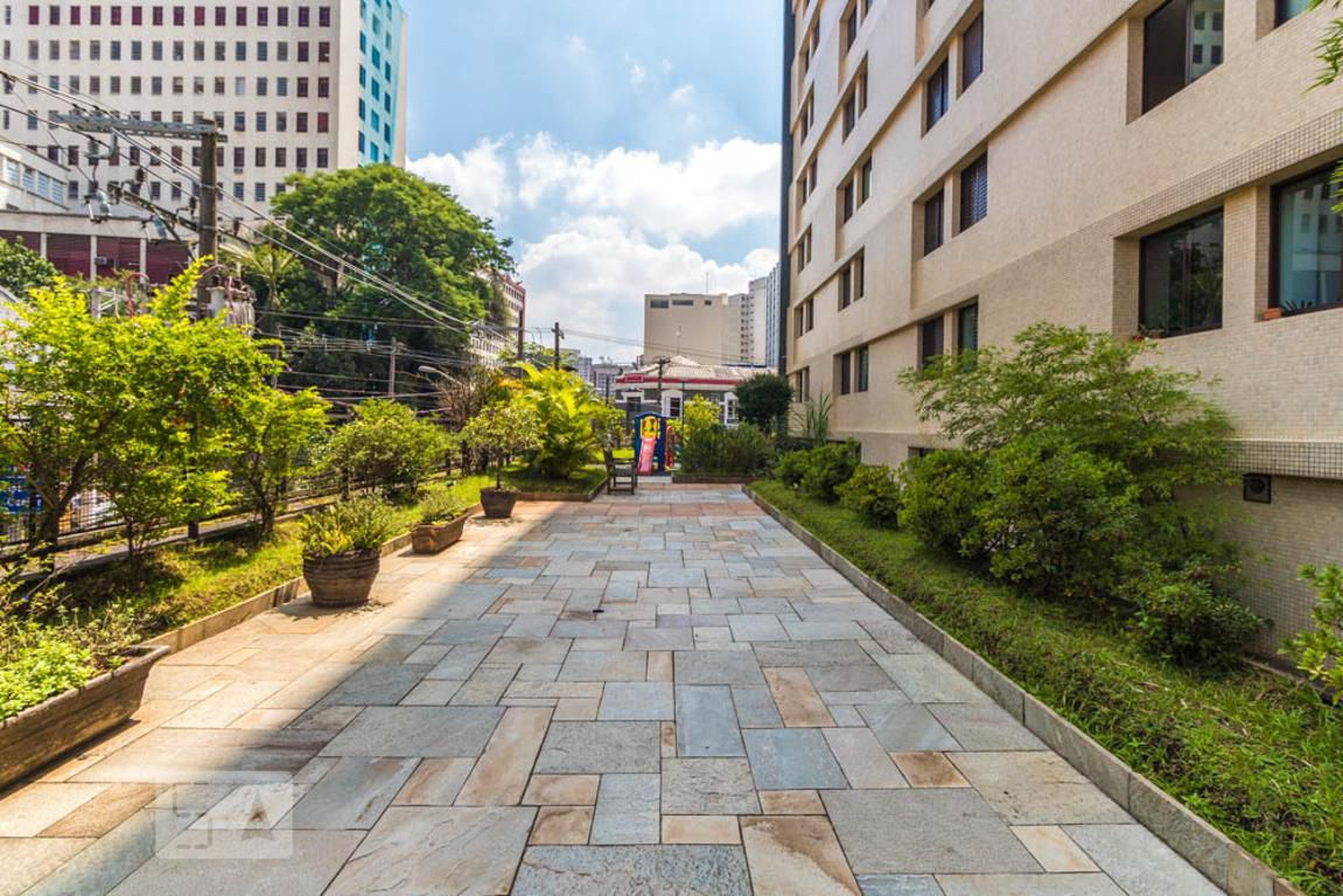 Área Externa - Edifício Jardins da Aclimação