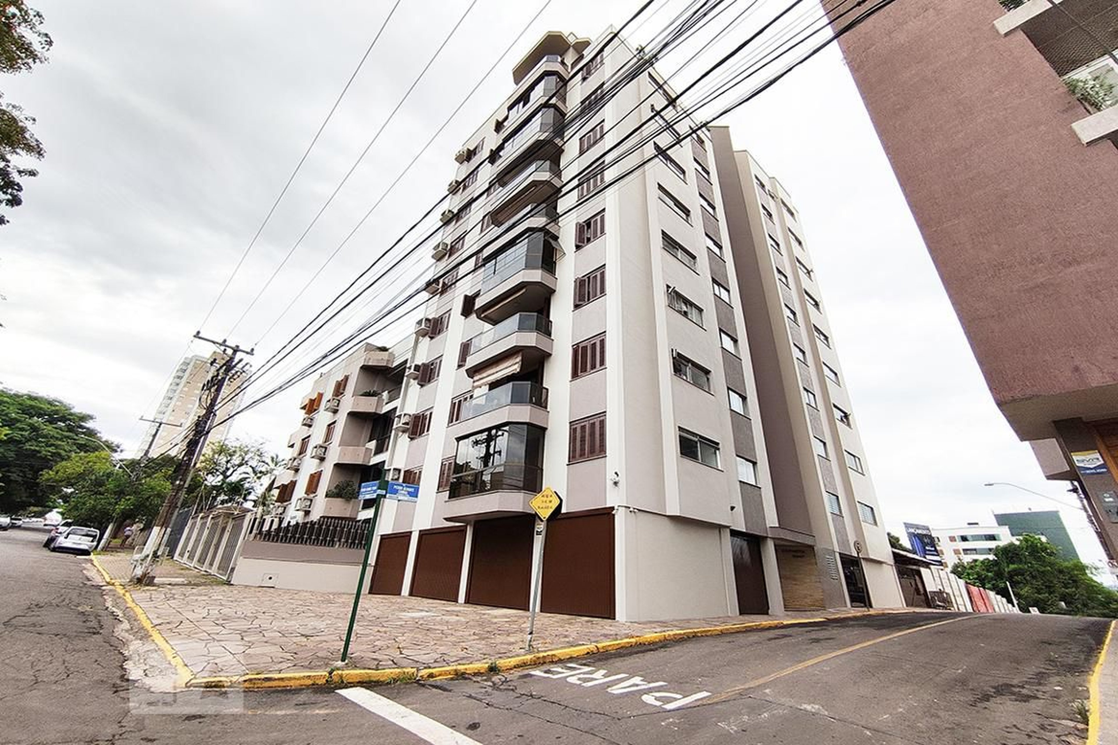 Fachada do Condomínio Edificio Esparta