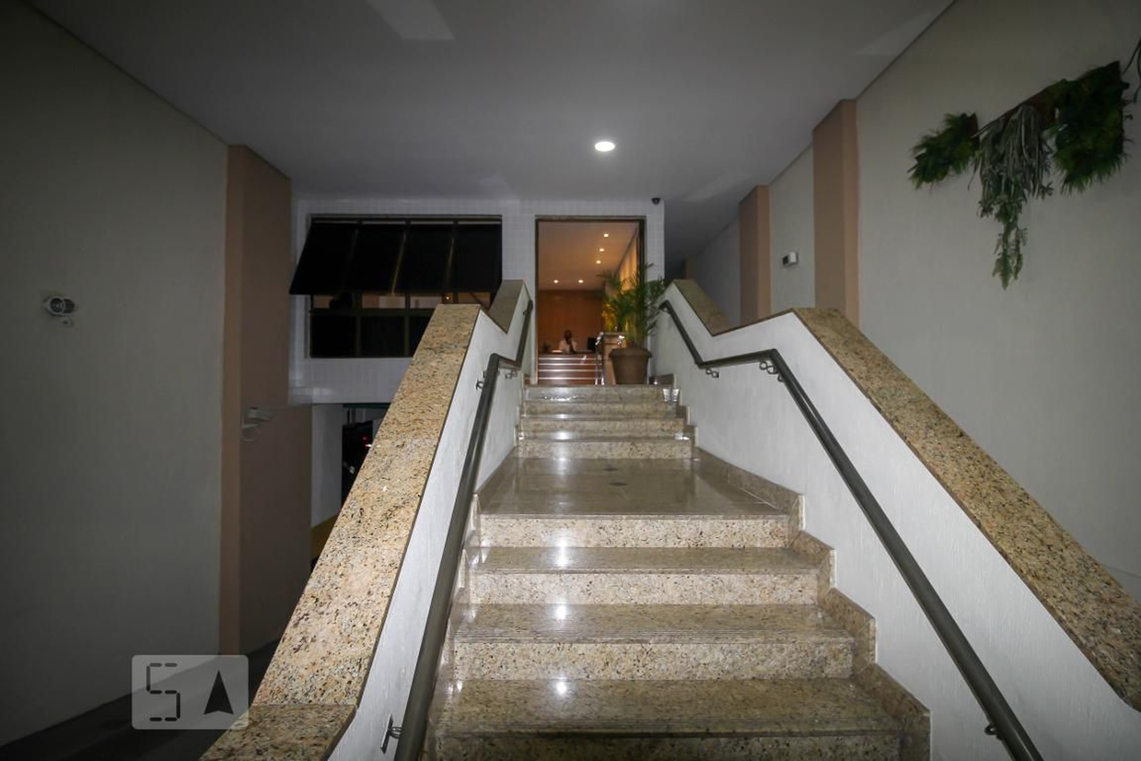 Entrada do Prédio - Residências Sorbonne