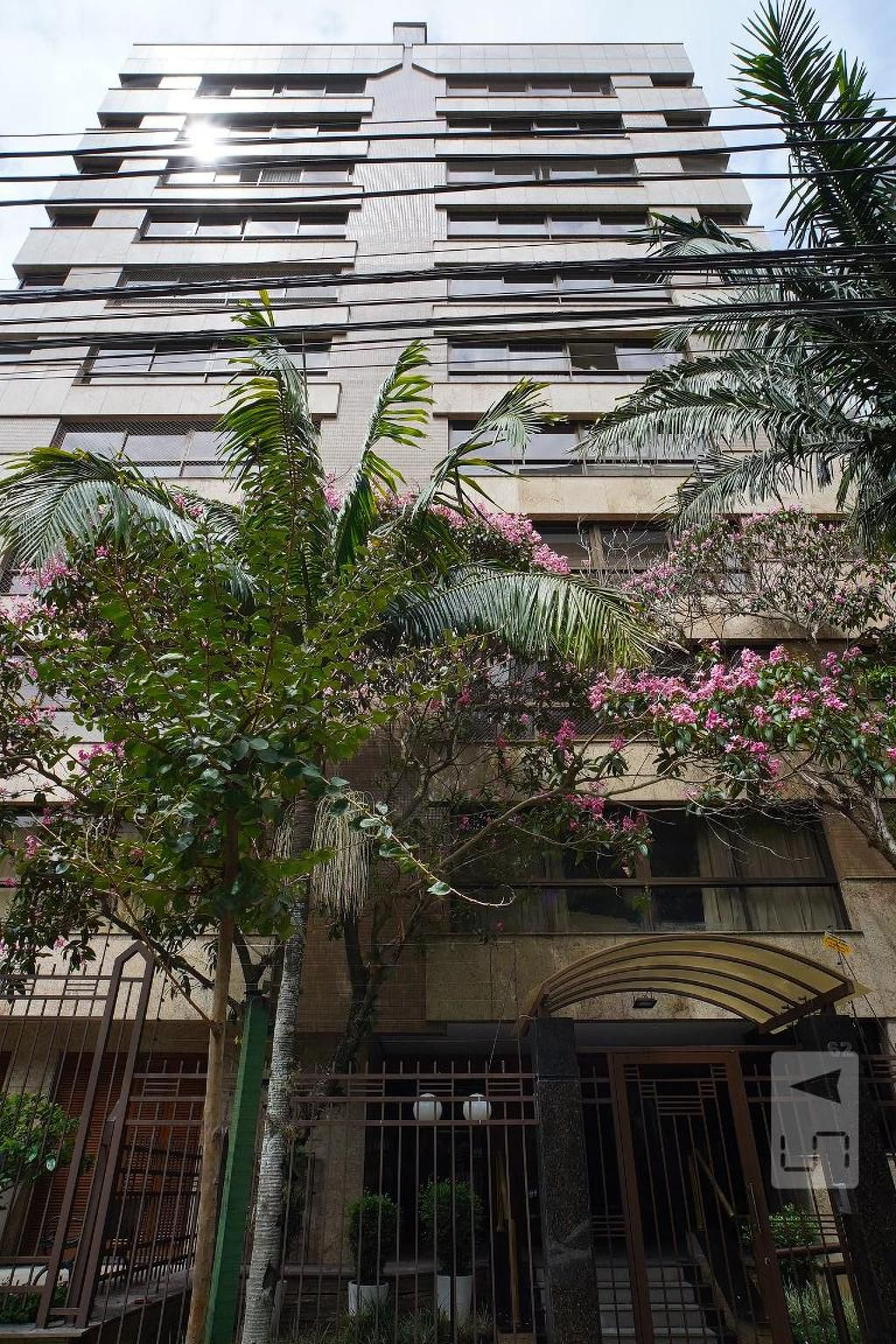 Fachada do Prédio Condomínio em Rua Toropi, 62