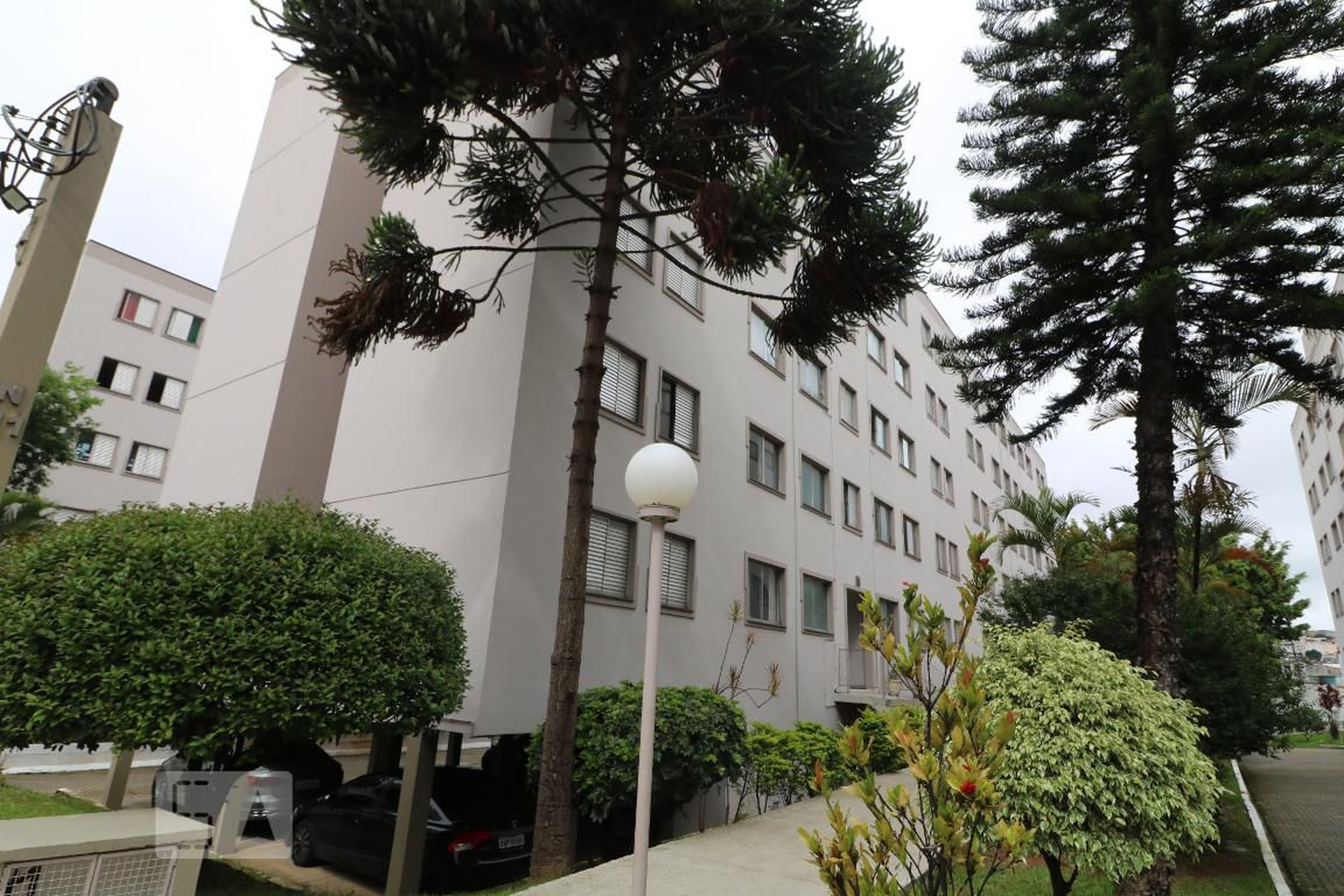 Fachada Condomínio em Rua Costa Barros, 2051