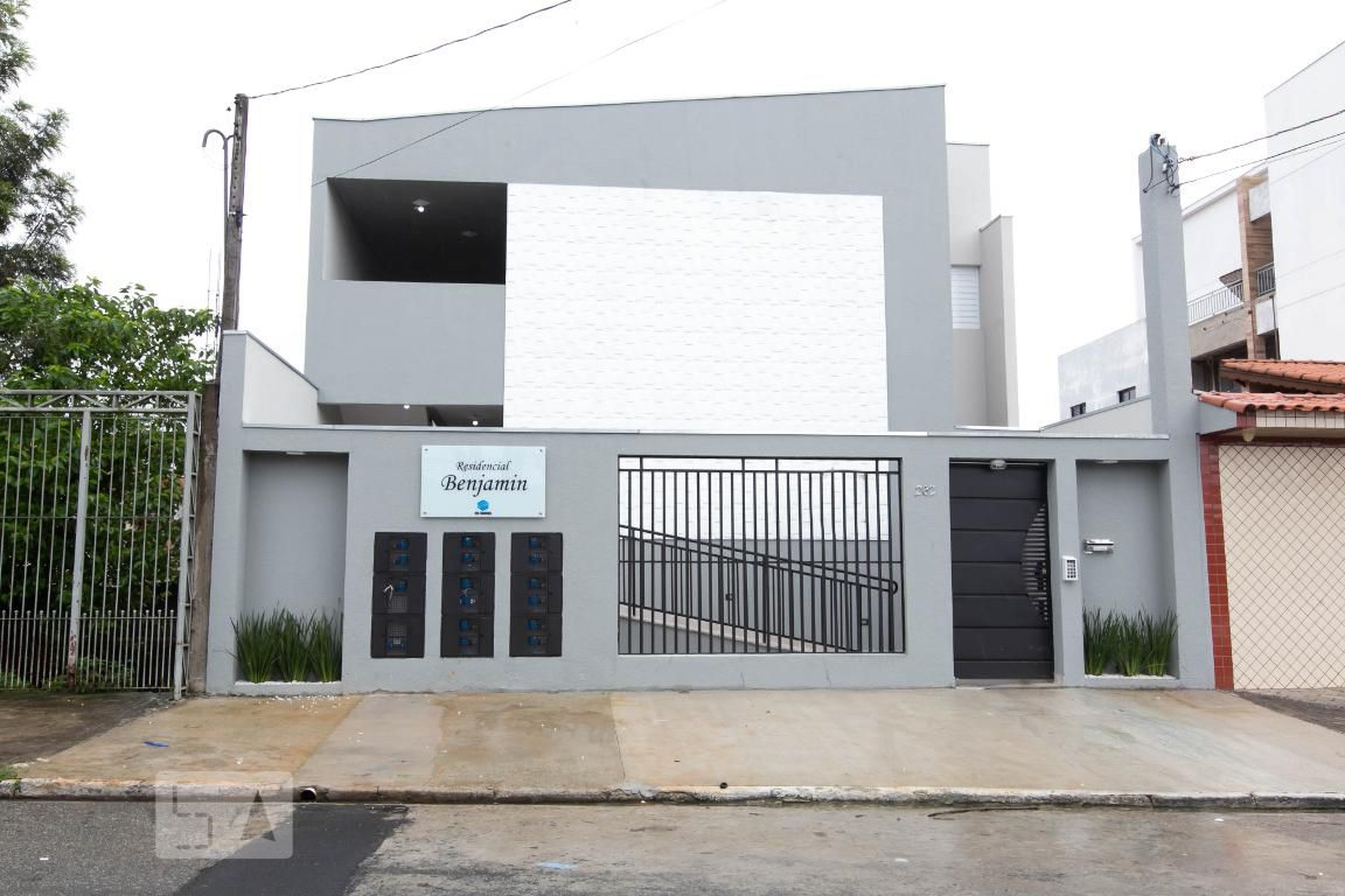 Fachada do Condomínio Condomínio em Rua Noitibó, 262