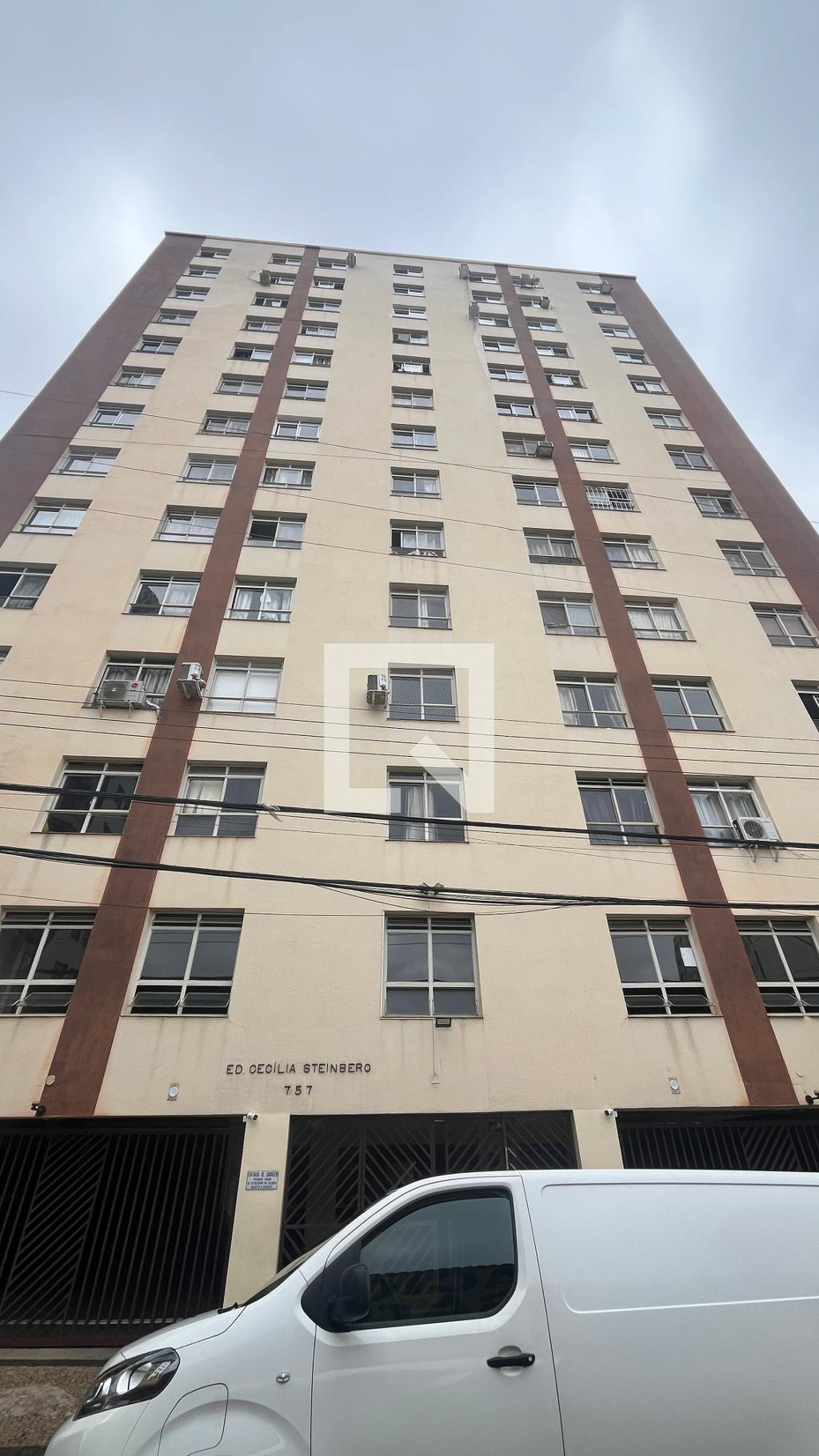 Fachada Condomínio em Rua Doutor Quirino, 757