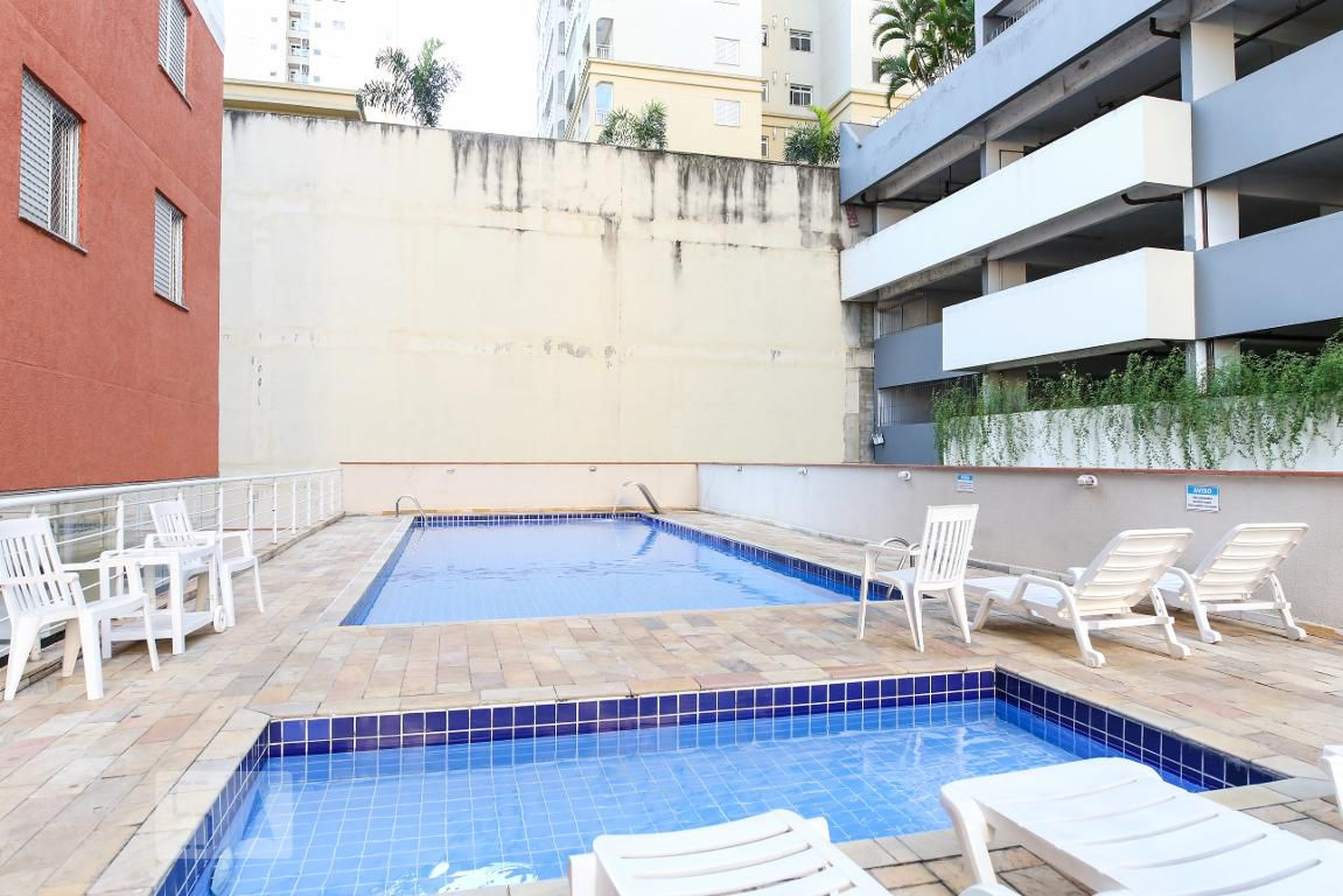 Piscina - Spazio Campos de Provence